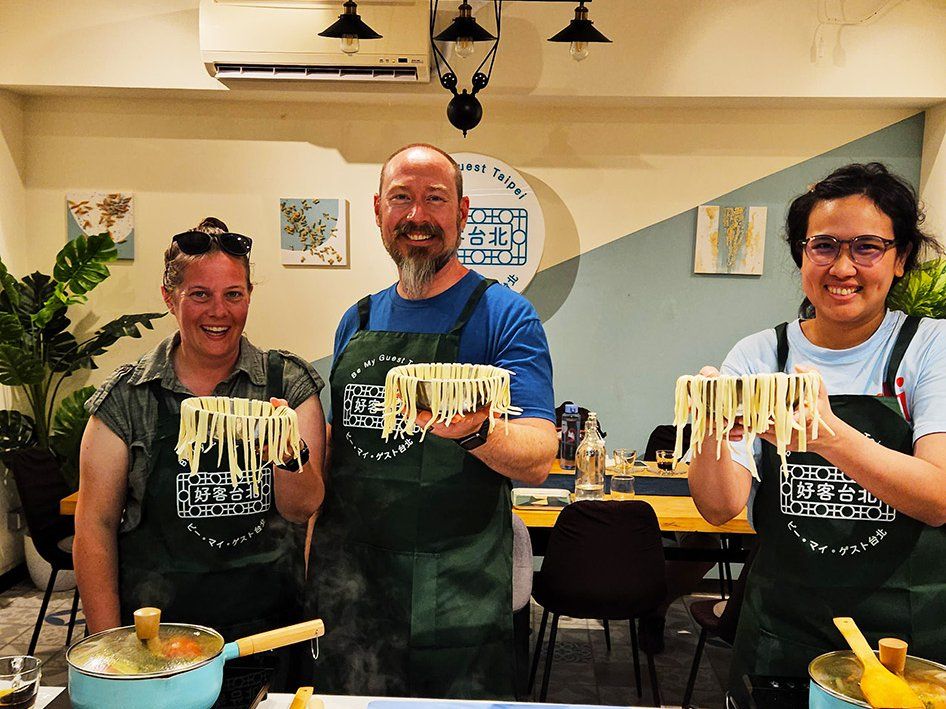 Taipei Market Secrets & The Ultimate Beef Noodle Soup Experience