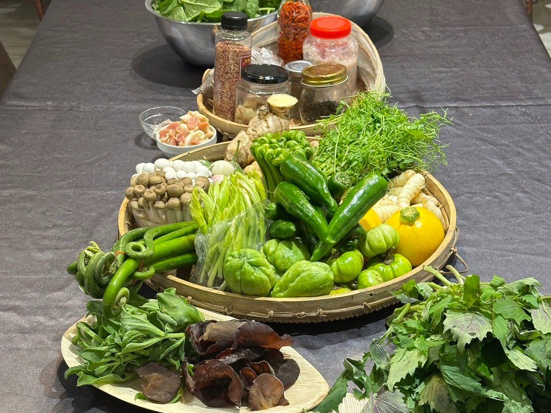 Taiwanese Indigenous Cuisine Experience in Dadaocheng