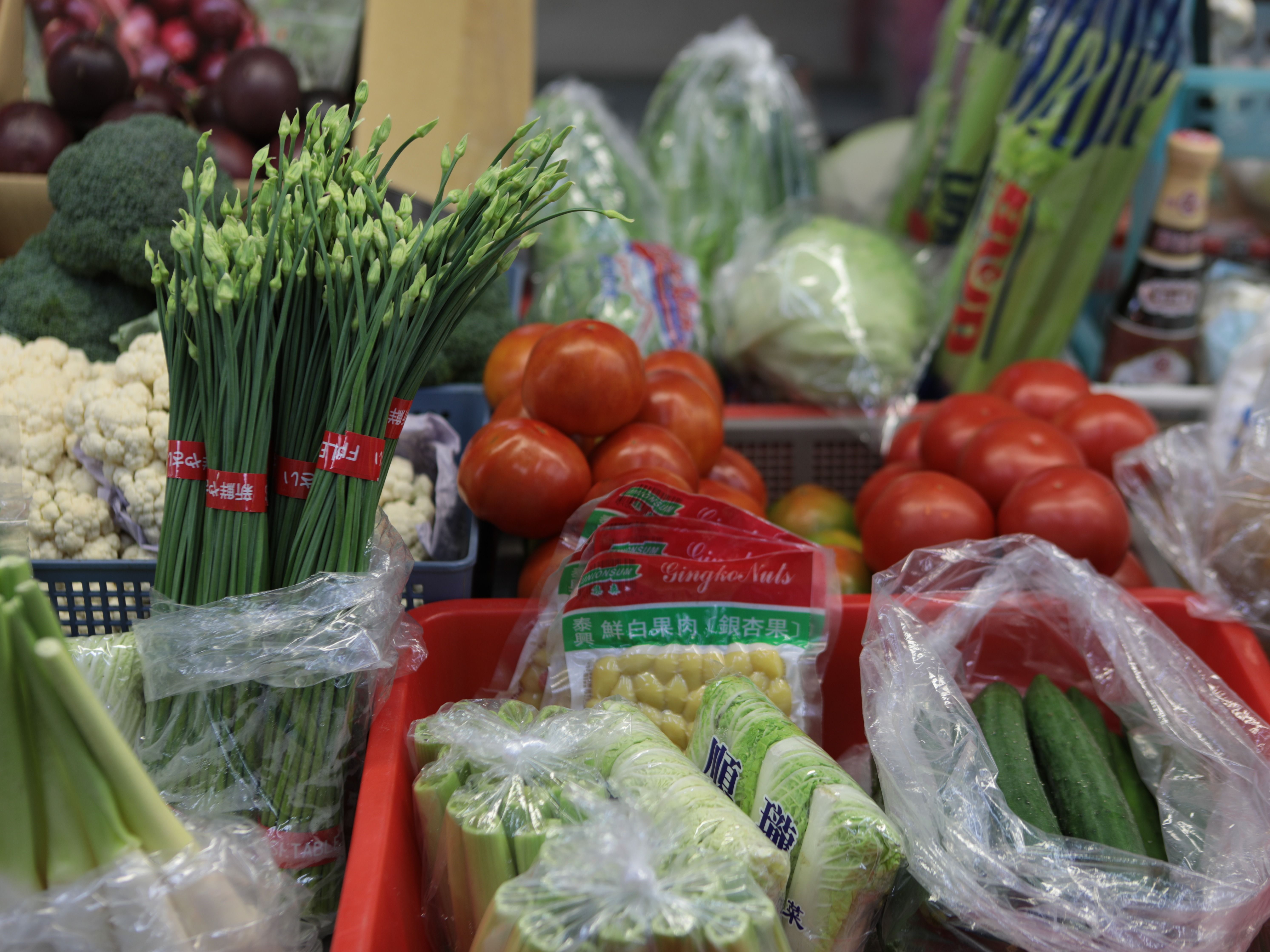 Taiwanese XiaoLongBao & Noodles Cooking Class (incl. Traditional Market Tour)