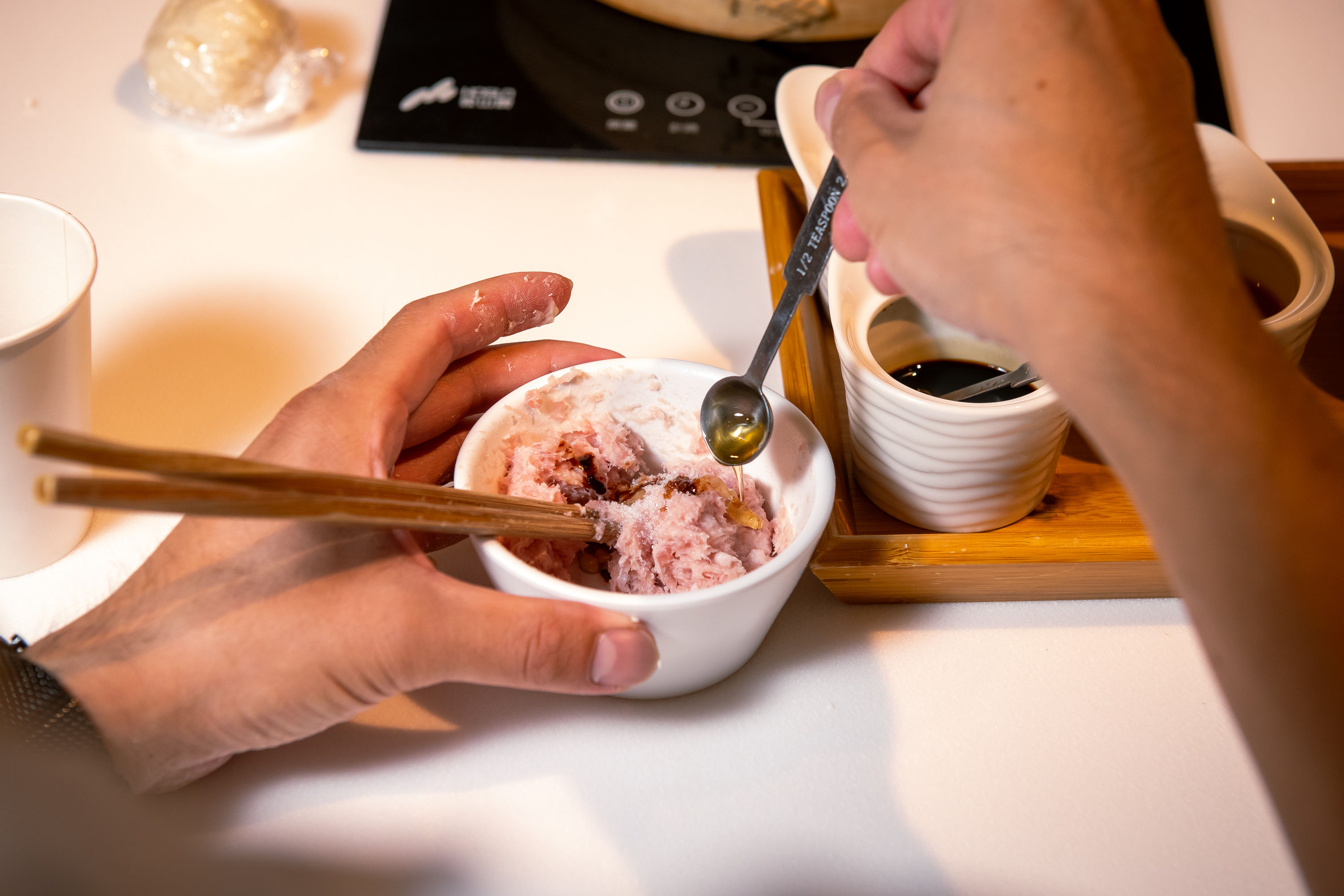 台湾面食体验：小笼包、牛肉面（附传统市场导览）