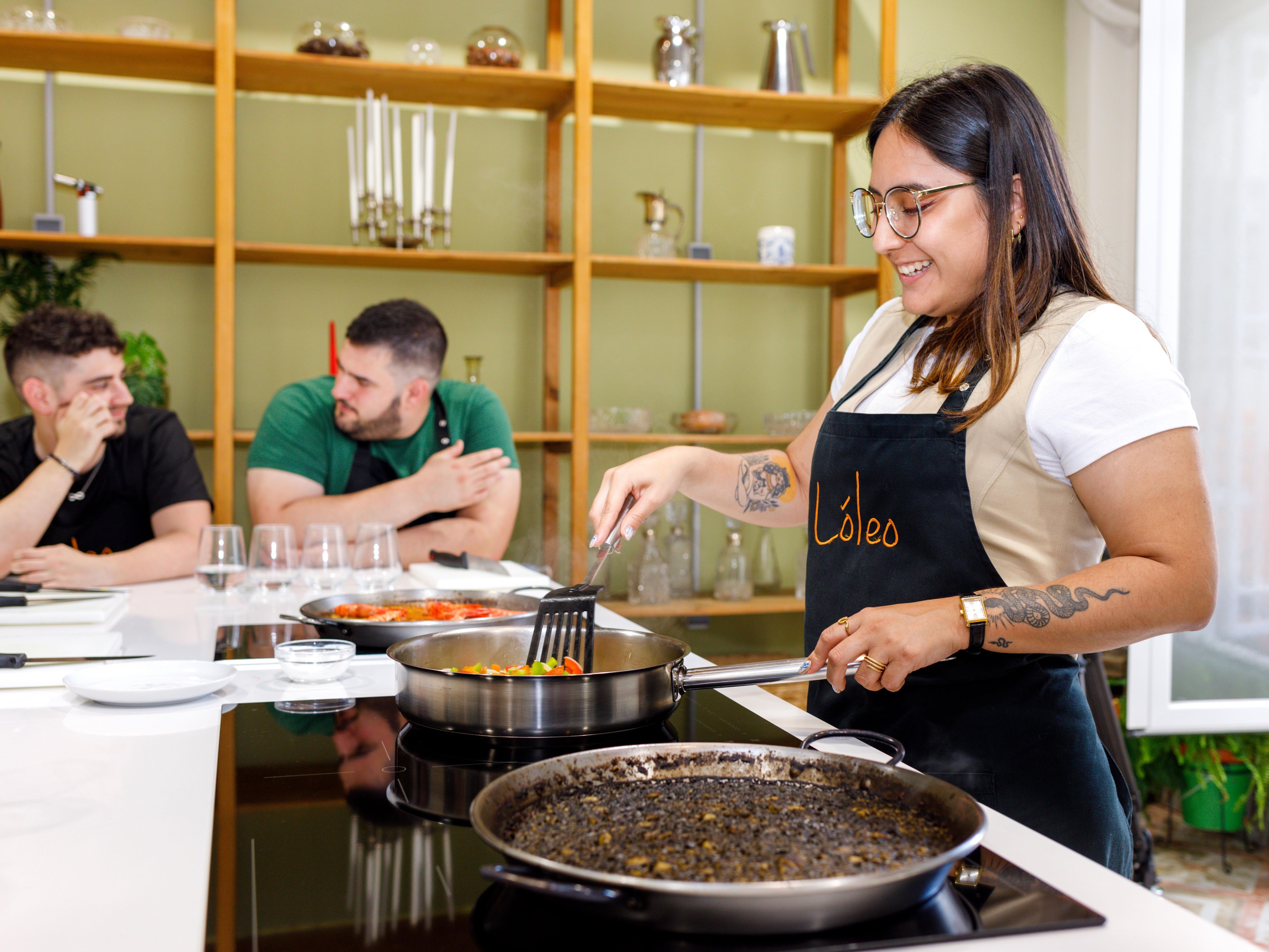 Tapas and Paella Culinary Class in a Special Gastronomic Place