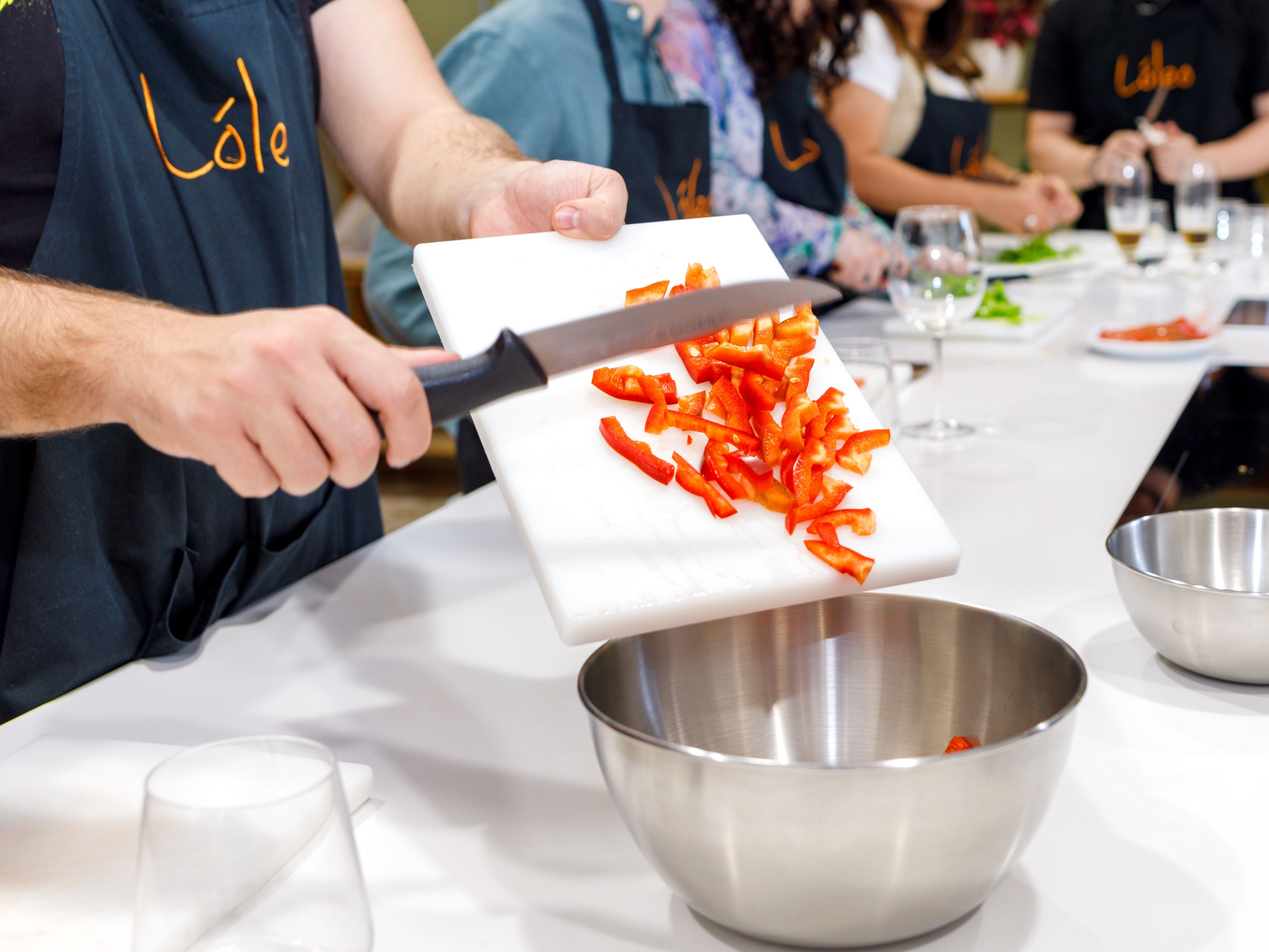 Tapas and Paella Culinary Class in a Special Gastronomic Place