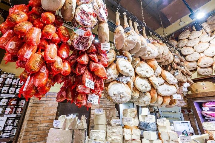 A Taste of Bologna: Guided Food Walking Tour