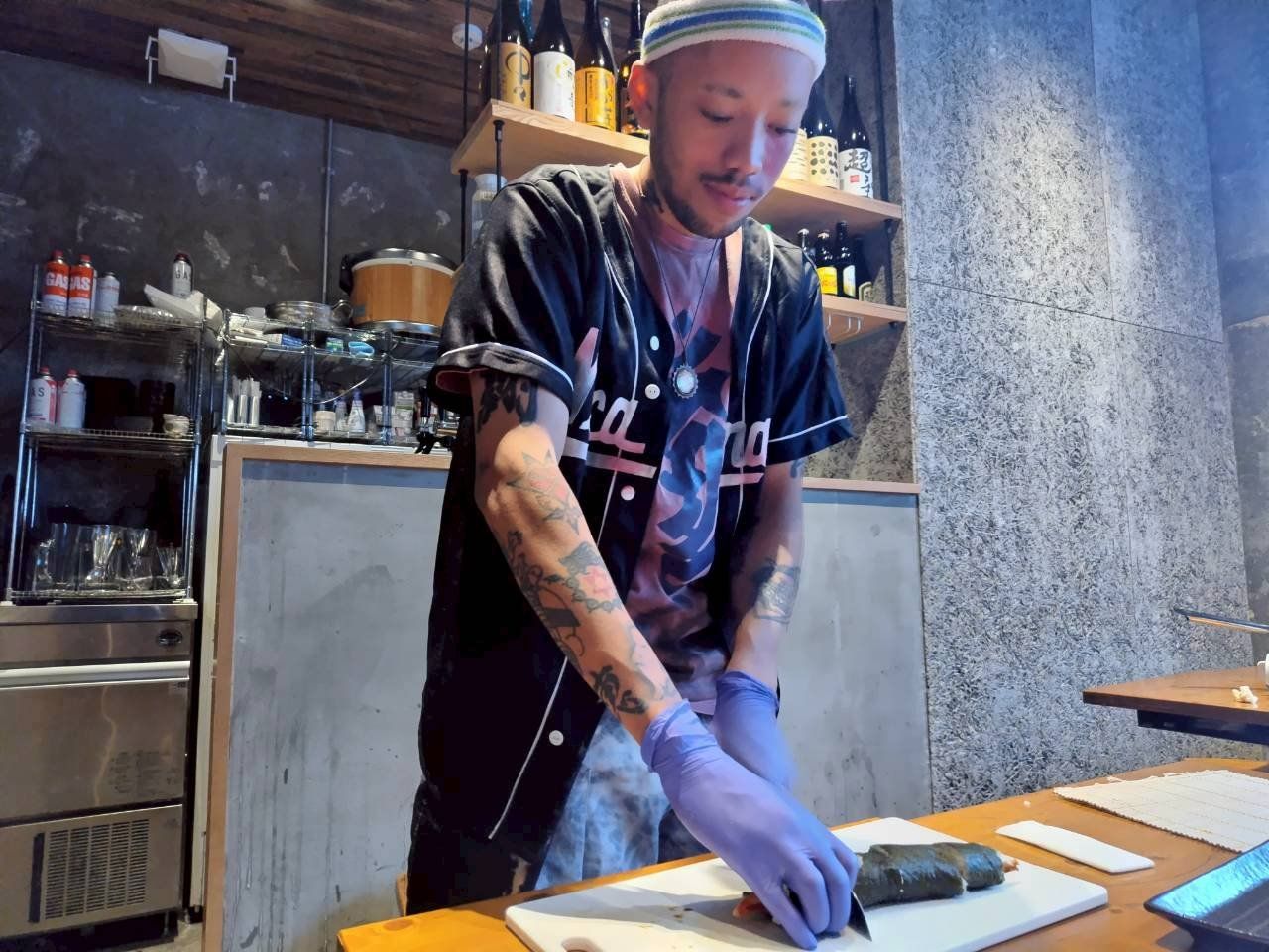 Maki Sushi & Chicken Onigiri Cooking Experience in Osaka