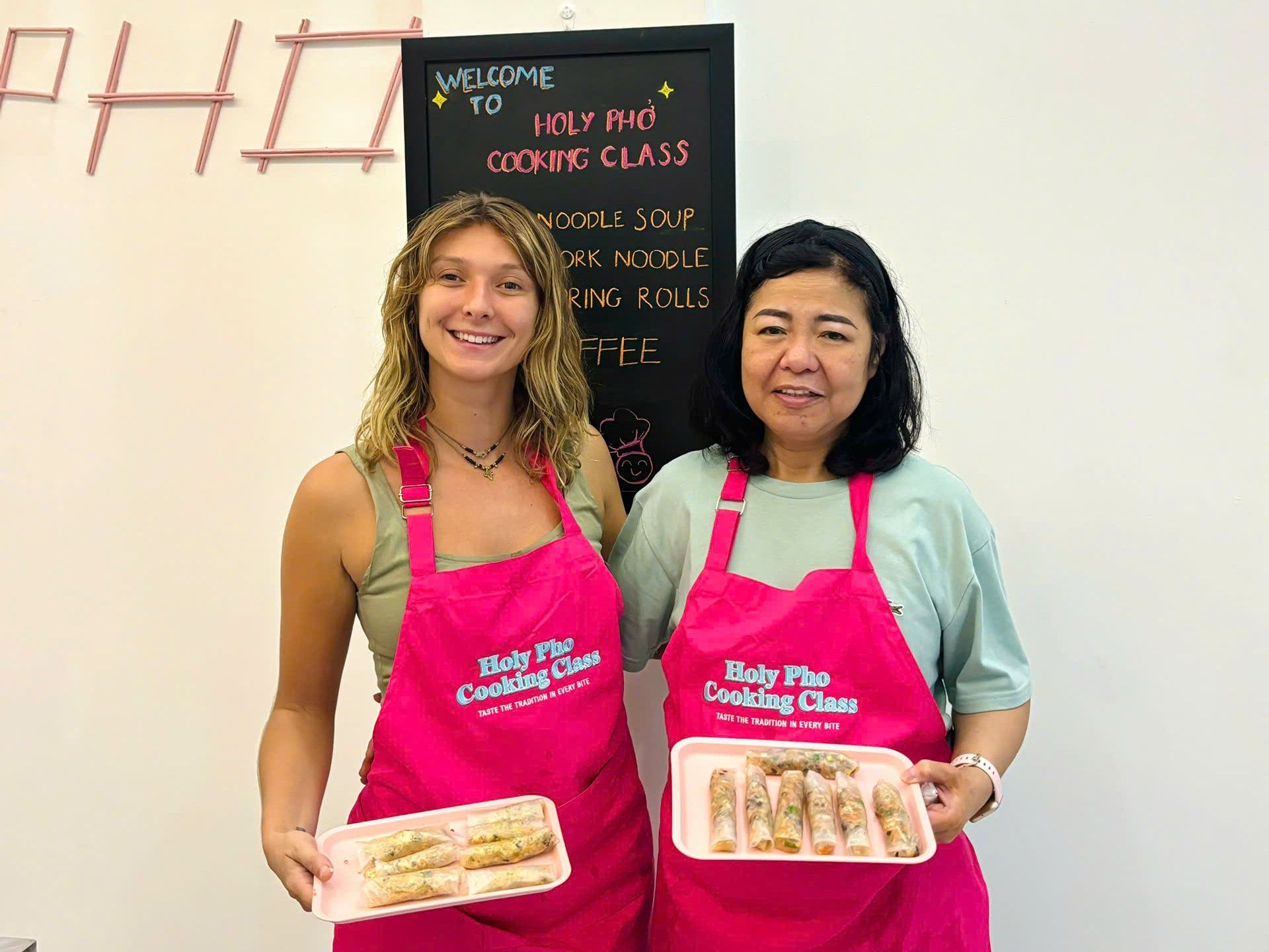 Taste of Saigon: Market Tour & Vietnamese Cooking in a Cozy Pink Kitchen