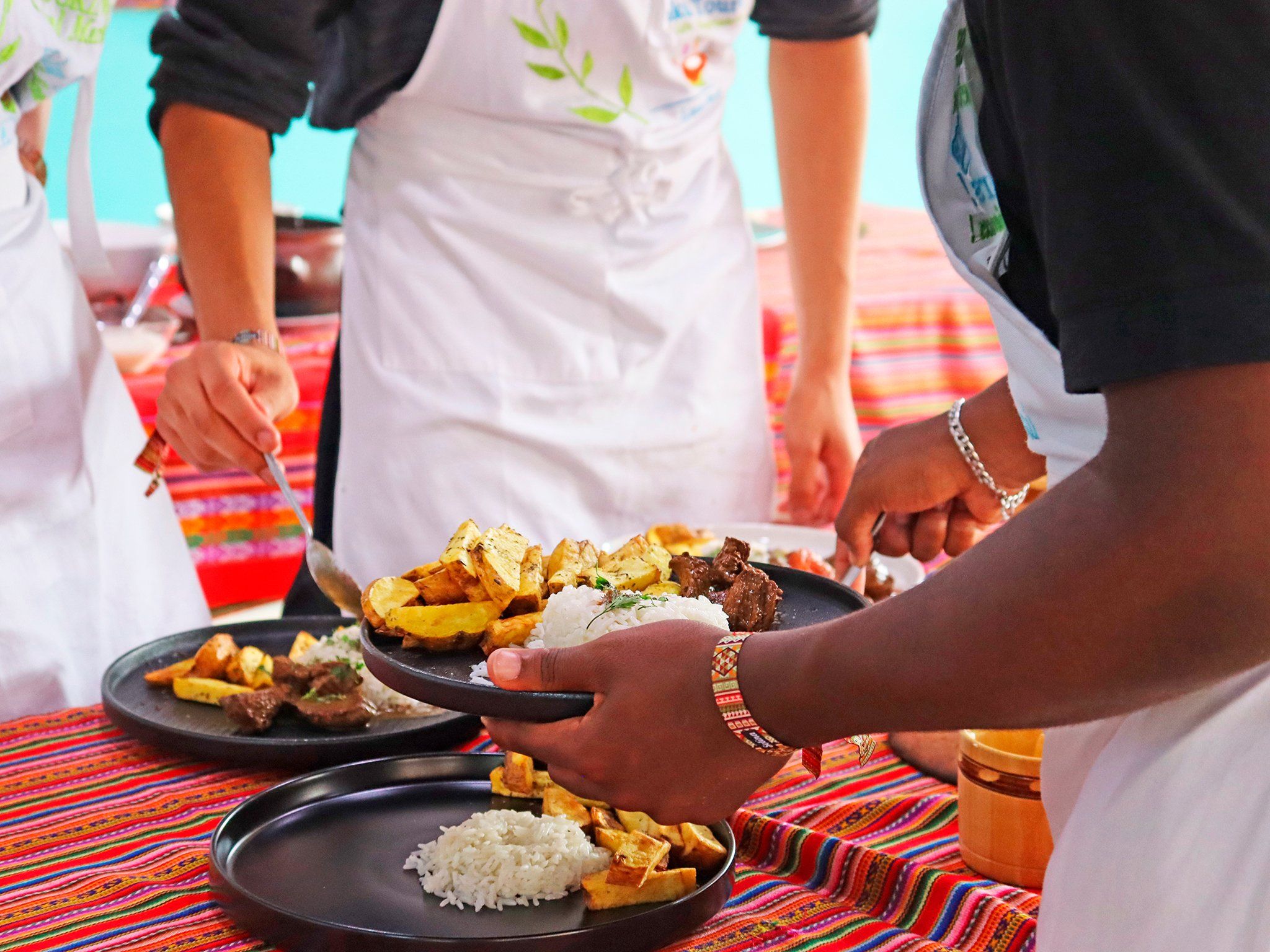 Expérience de dégustation à Lima : visite du marché, cours de cuisine et découverte des incontournables de la ville