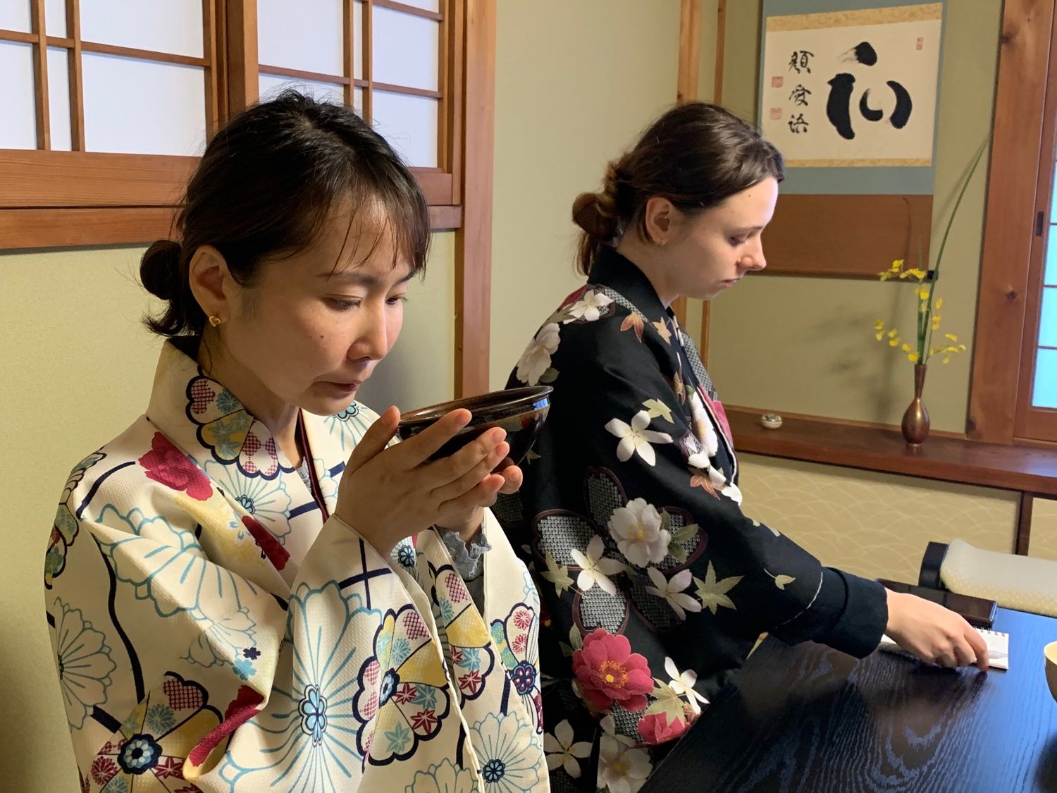Authentic Tea Ceremony in a 150-Year-Old Kyoto Townhouse