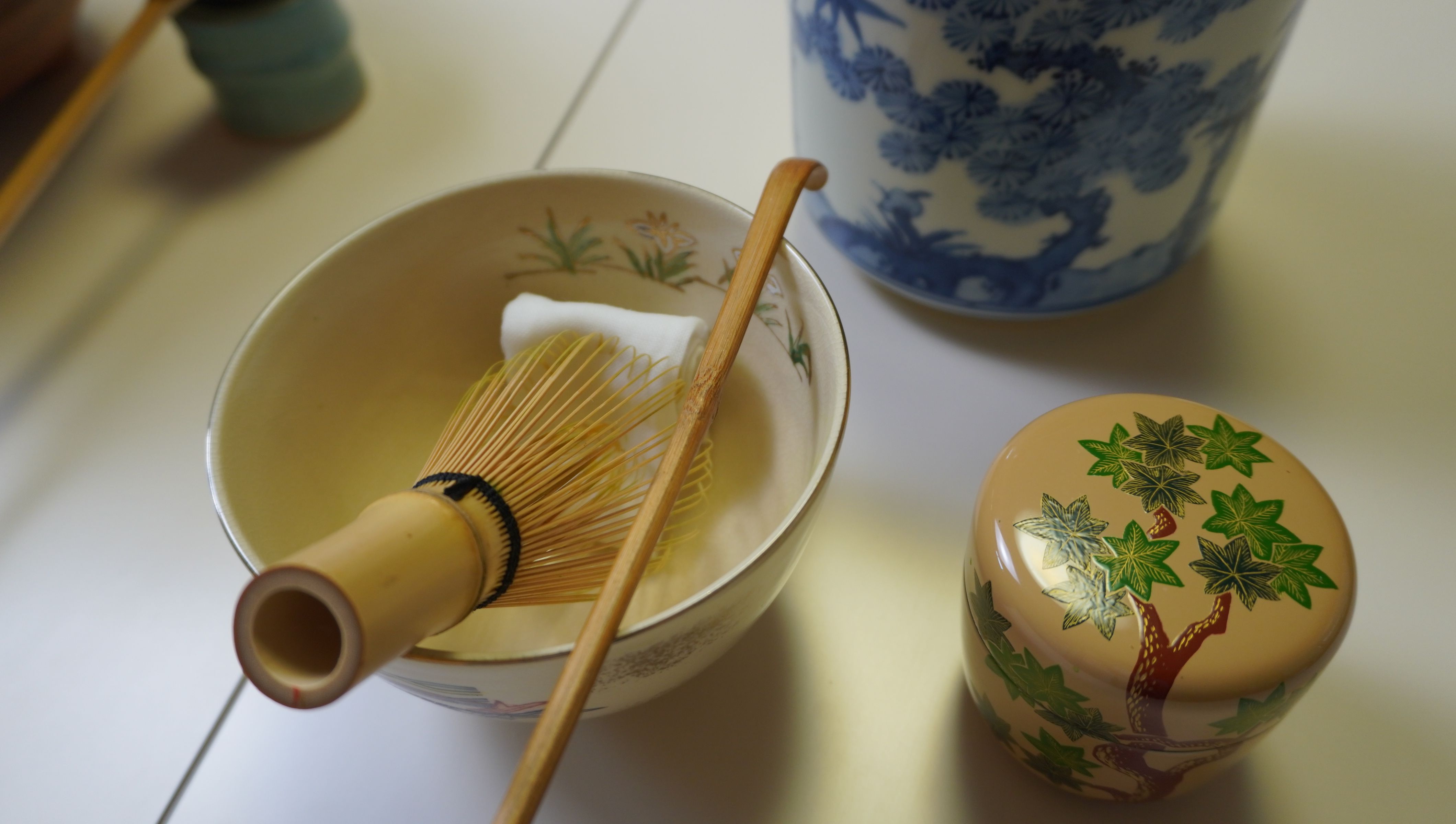 Tea ceremony in Osaka: Casual Tea Ceremony Matcha and Japanese Sweets are Included