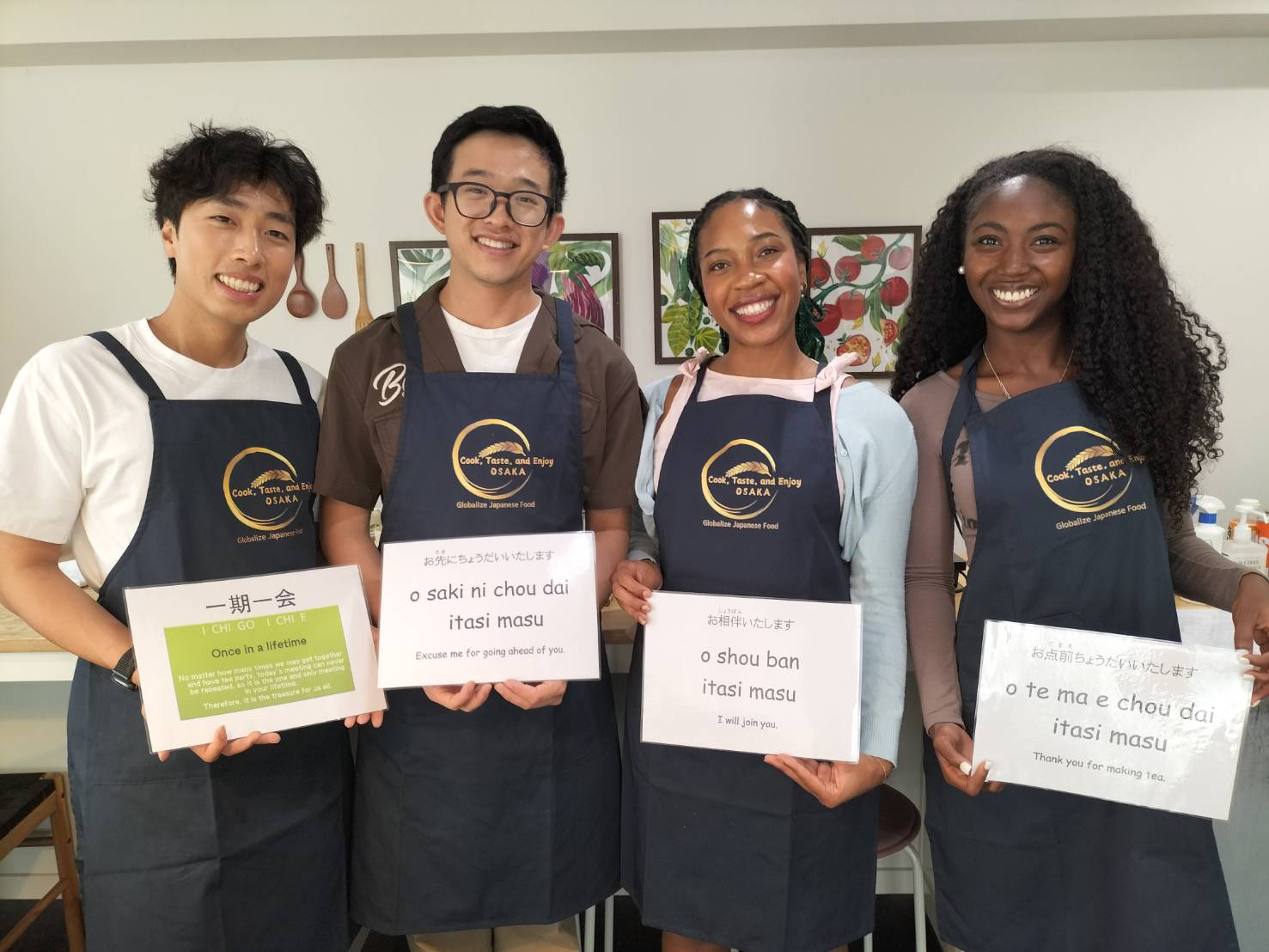 Tea ceremony in Osaka: Casual Tea Ceremony Matcha and Japanese Sweets are Included