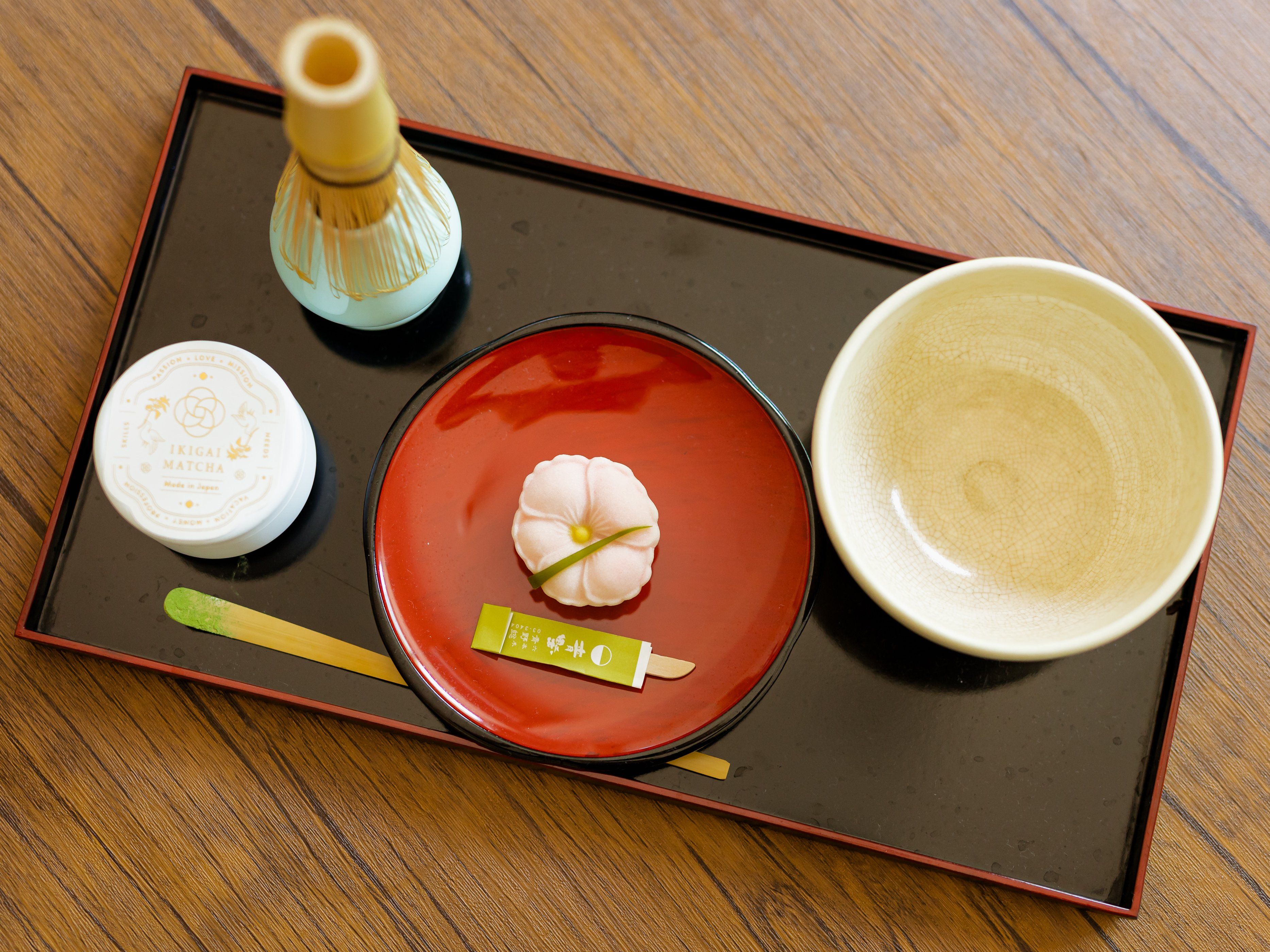 Temari Sushi Experience with Matcha & Wellness Tips in Roppongi