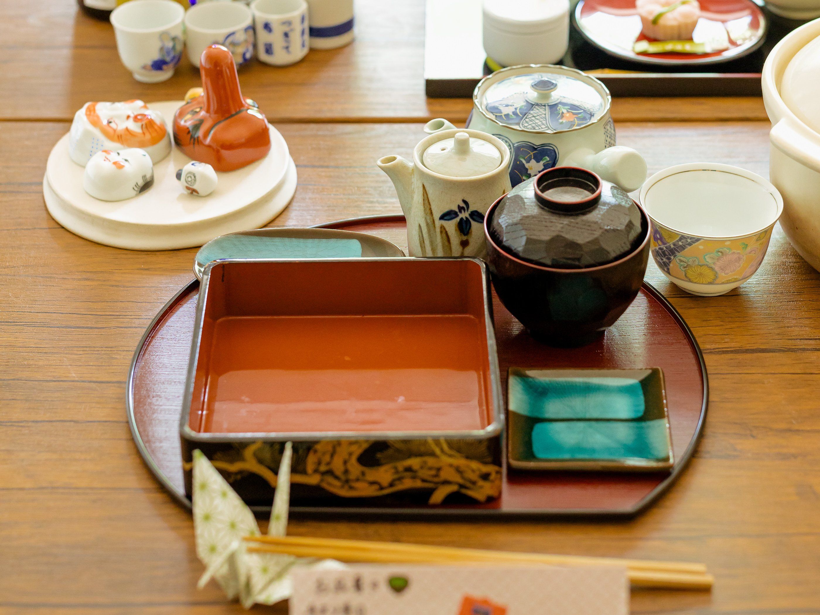 Temari Sushi Experience with Matcha & Wellness Tips in Roppongi