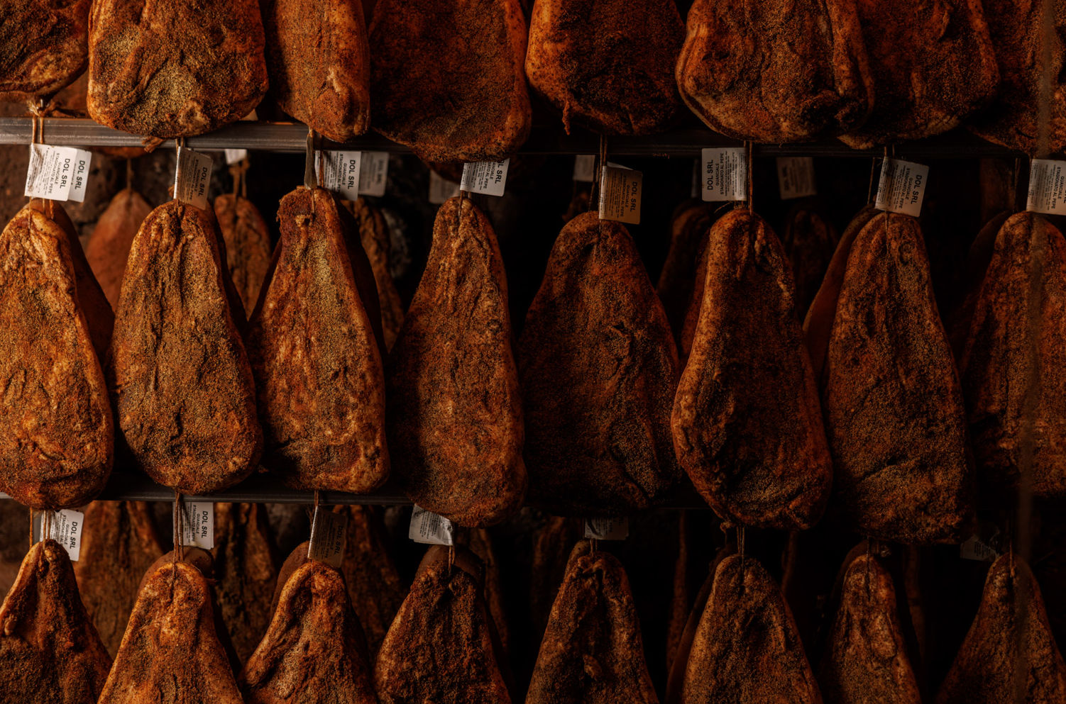 Testaccio Evening Food Tour & Tasting Experience with a Master Taster
