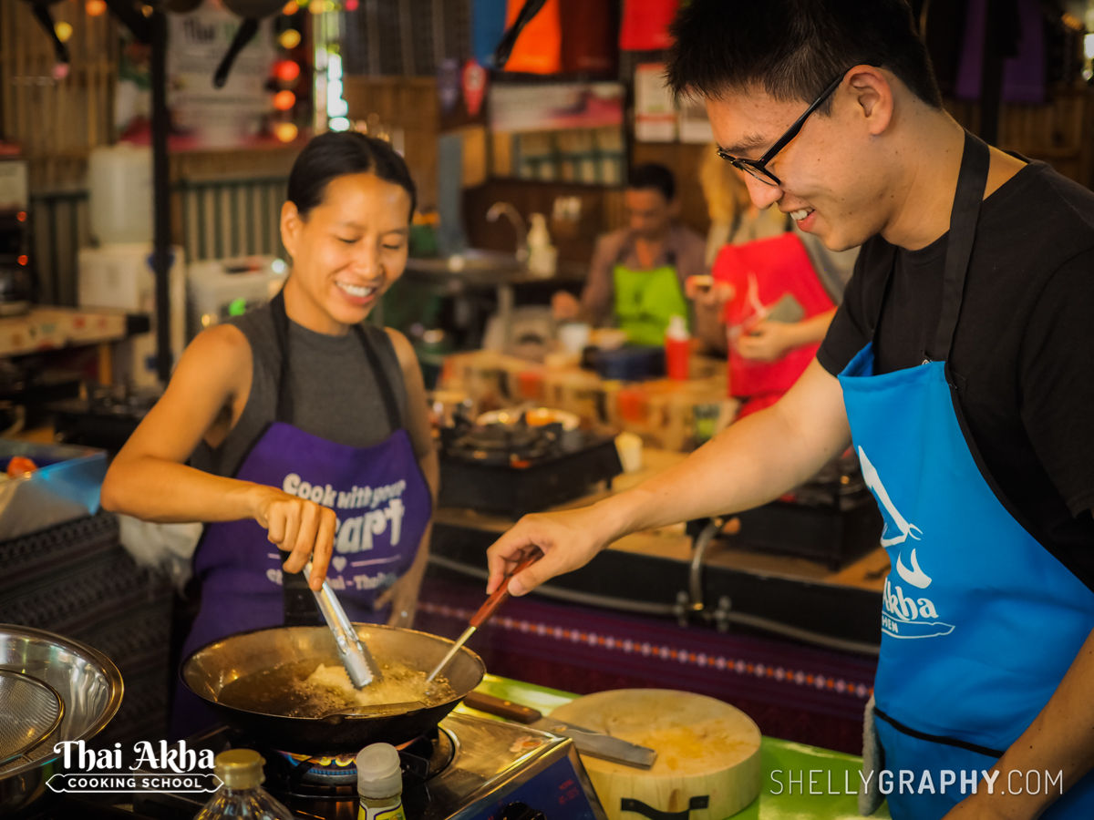 Thai Akha Cooking School: Thai Akha Tribe Cooking Class & Market Tour