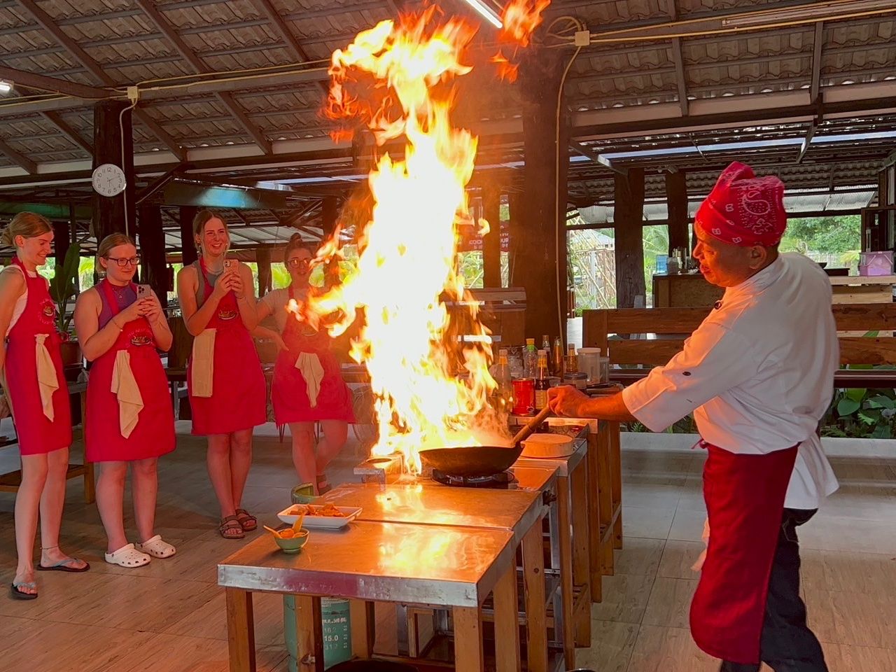 Thai Cooking Class in Organic Farm with Local Market Tour