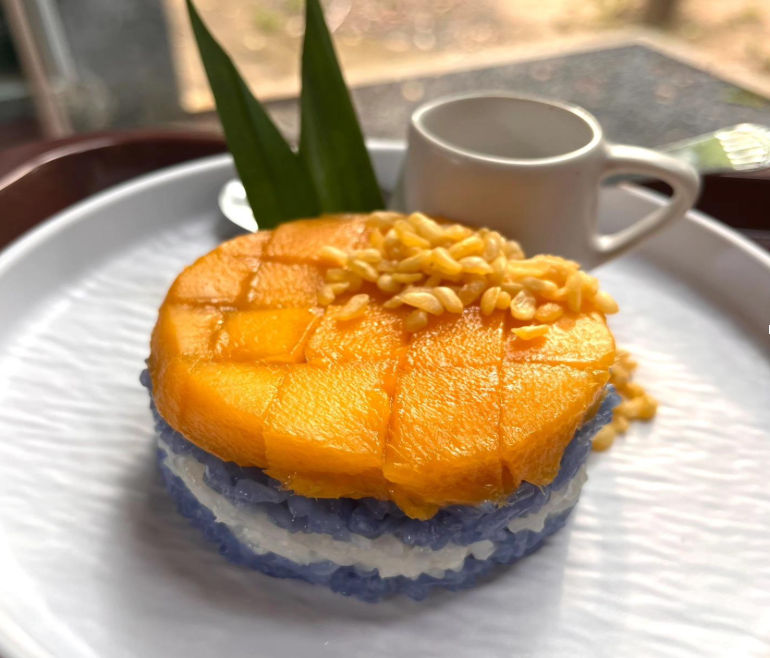 Hands-On Thai Cooking Masterclass with Local Market Tour in Phuket