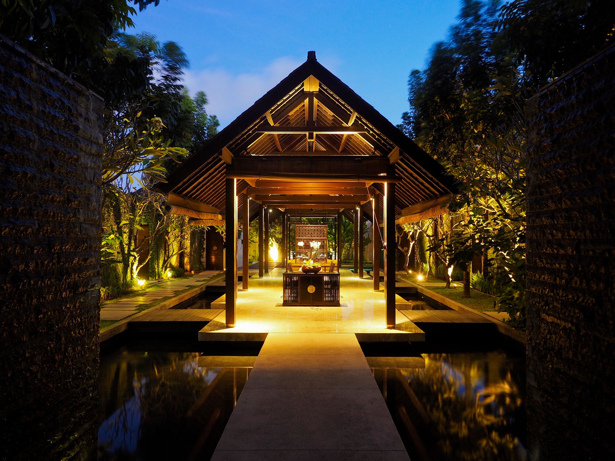Fish Market Tour & Balinese Cooking Class at The Amala