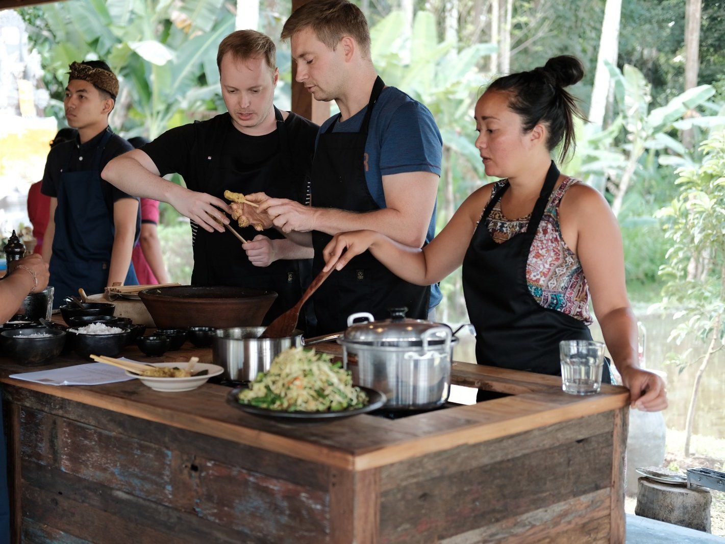 The Balinese Cooking Adventure: Traditional House Tour, Farm Visit, and Authentic Cuisine