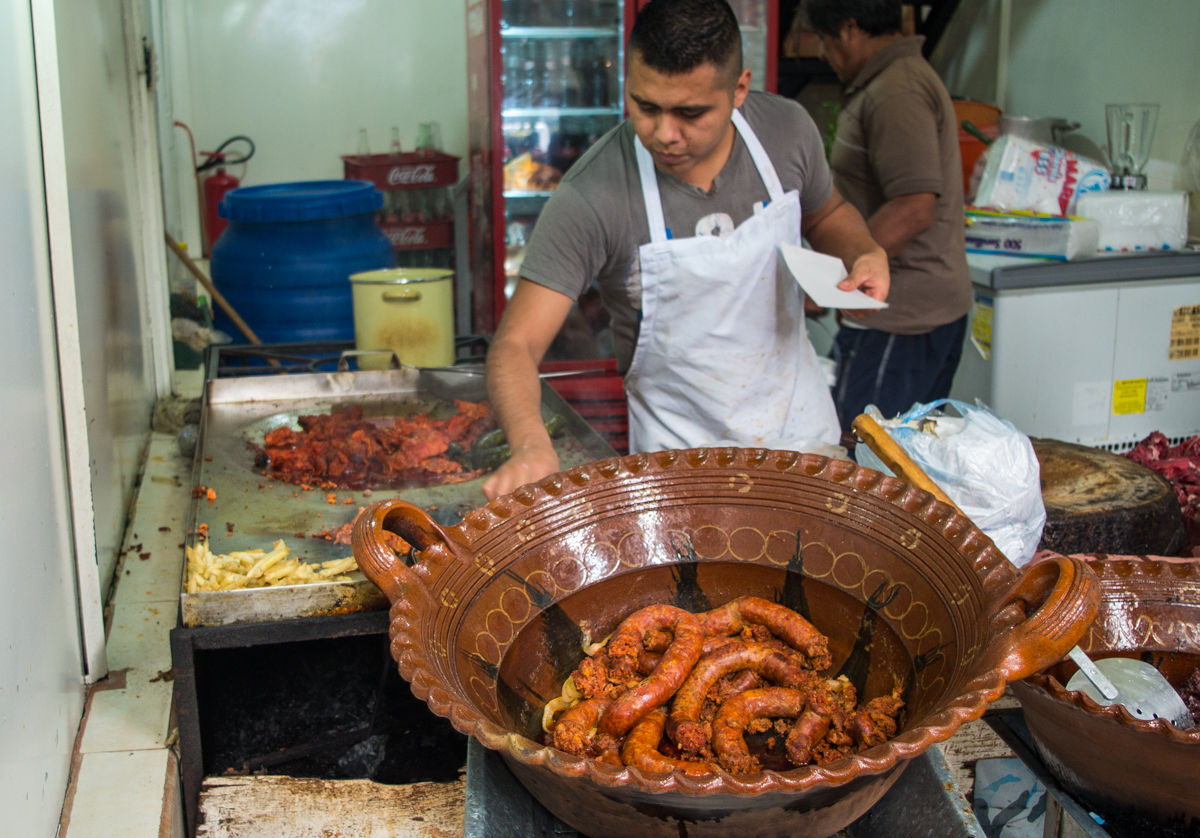 The Best Market Experience in Mexico City on Mondays, Wednesdays, Fridays and Saturdays