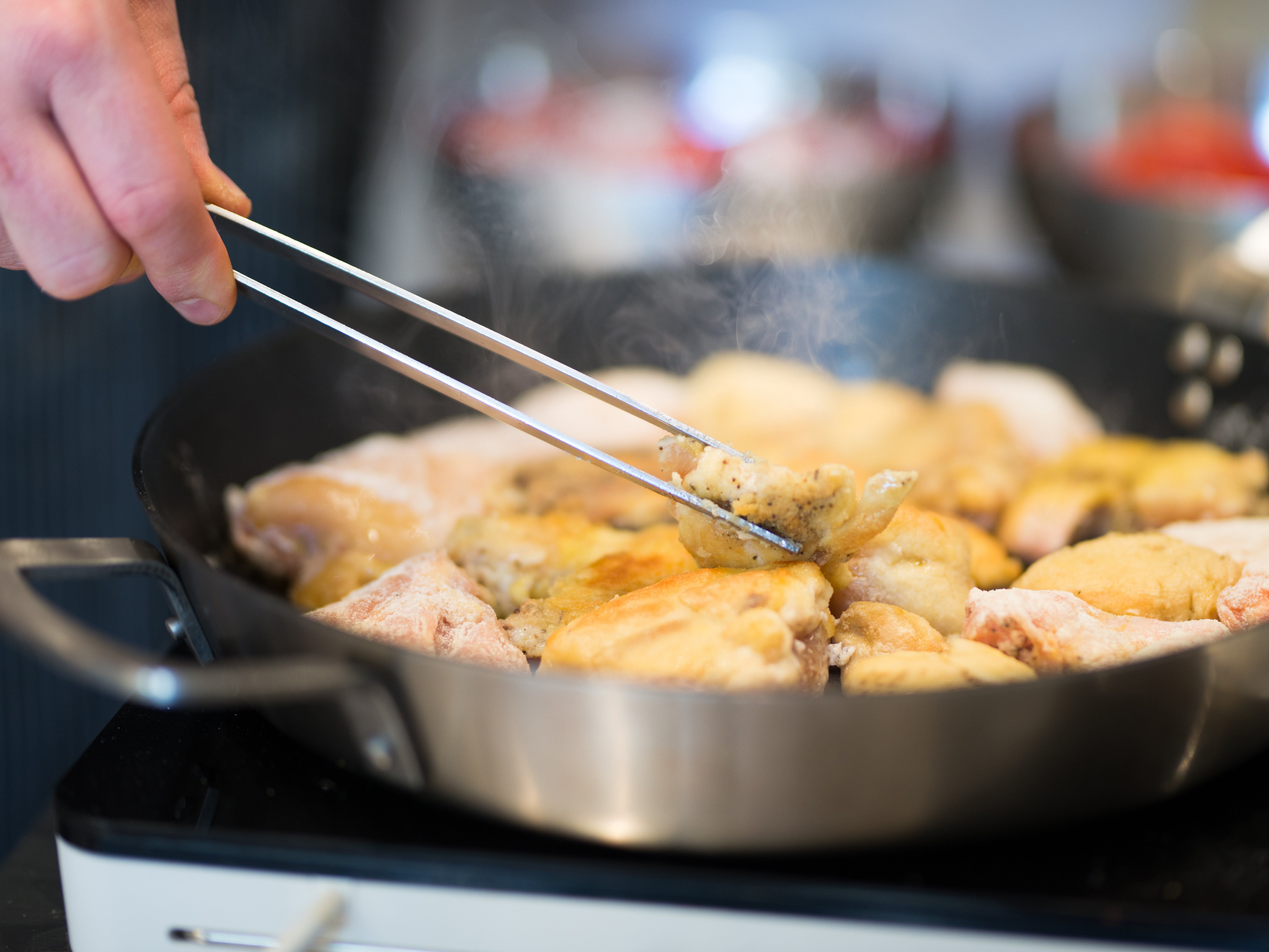Tuscan Market Tour and 4 Course Authentic Cooking Class In Florence