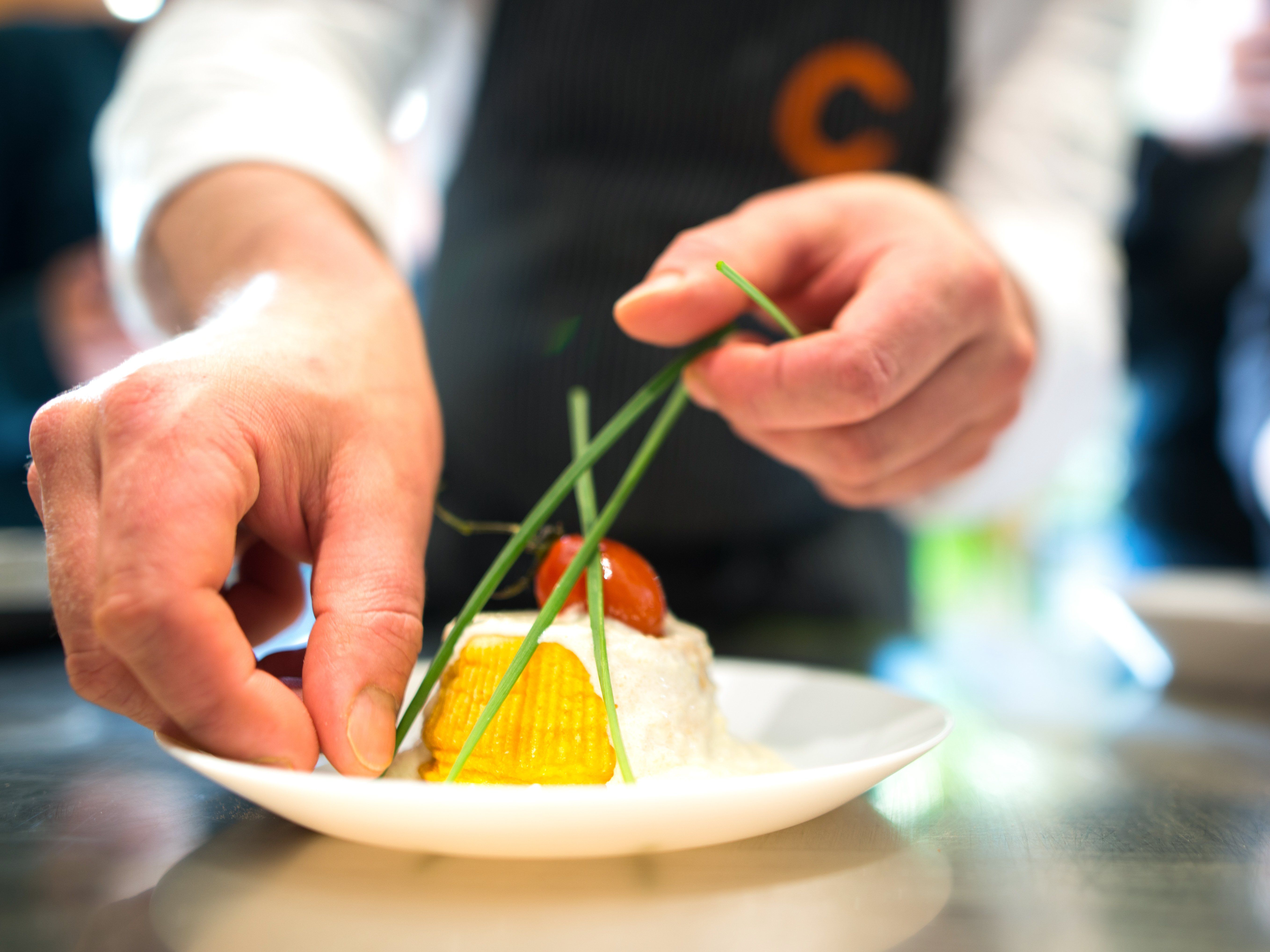 Tuscan Market Tour and 4 Course Authentic Cooking Class In Florence