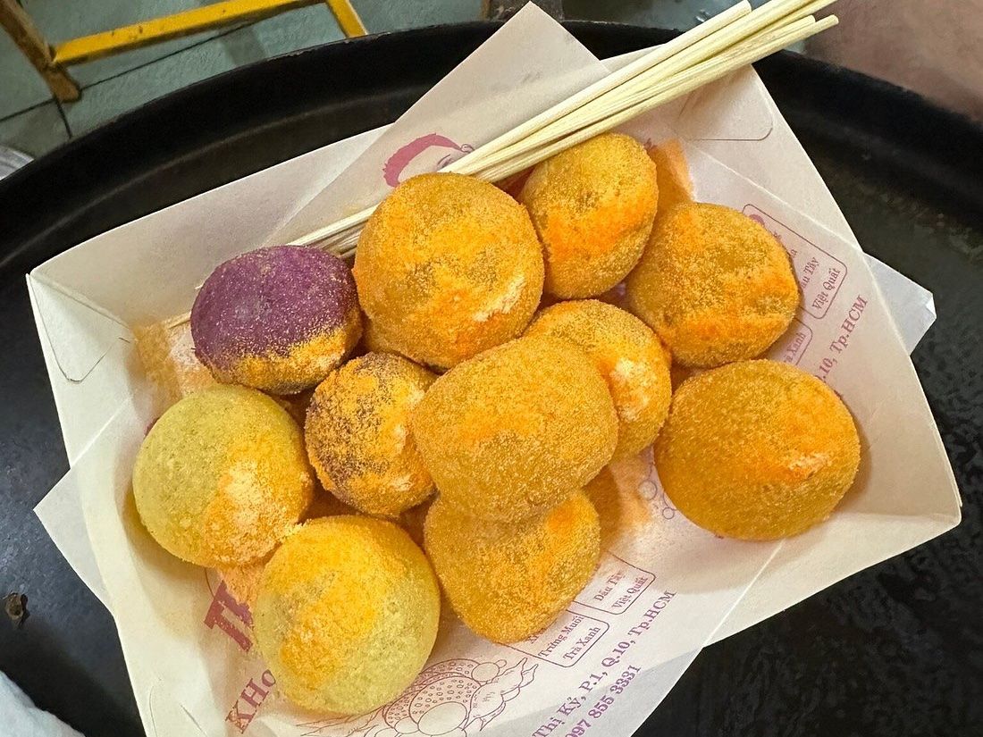 Top Notch Street Food Motorbike Tour In Saigon