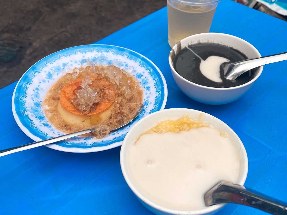 Top Notch Street Food Motorbike Tour In Saigon