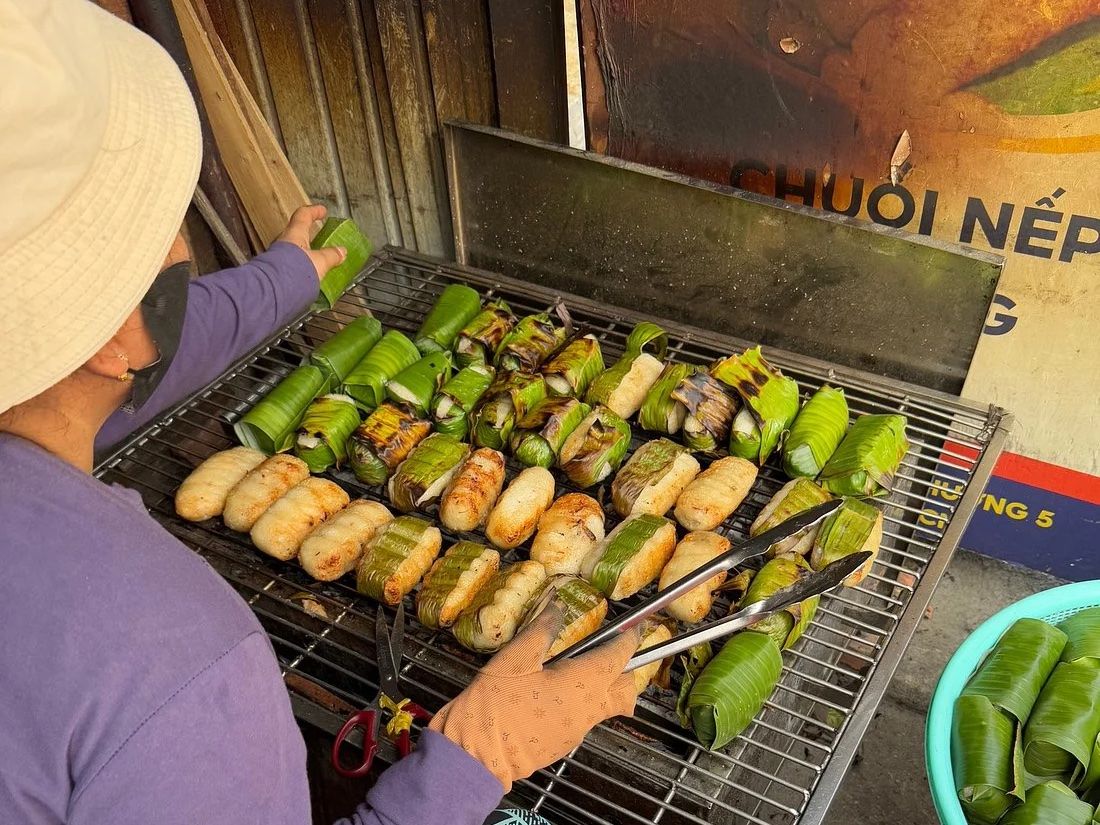 Top Notch Street Food Motorbike Tour In Saigon