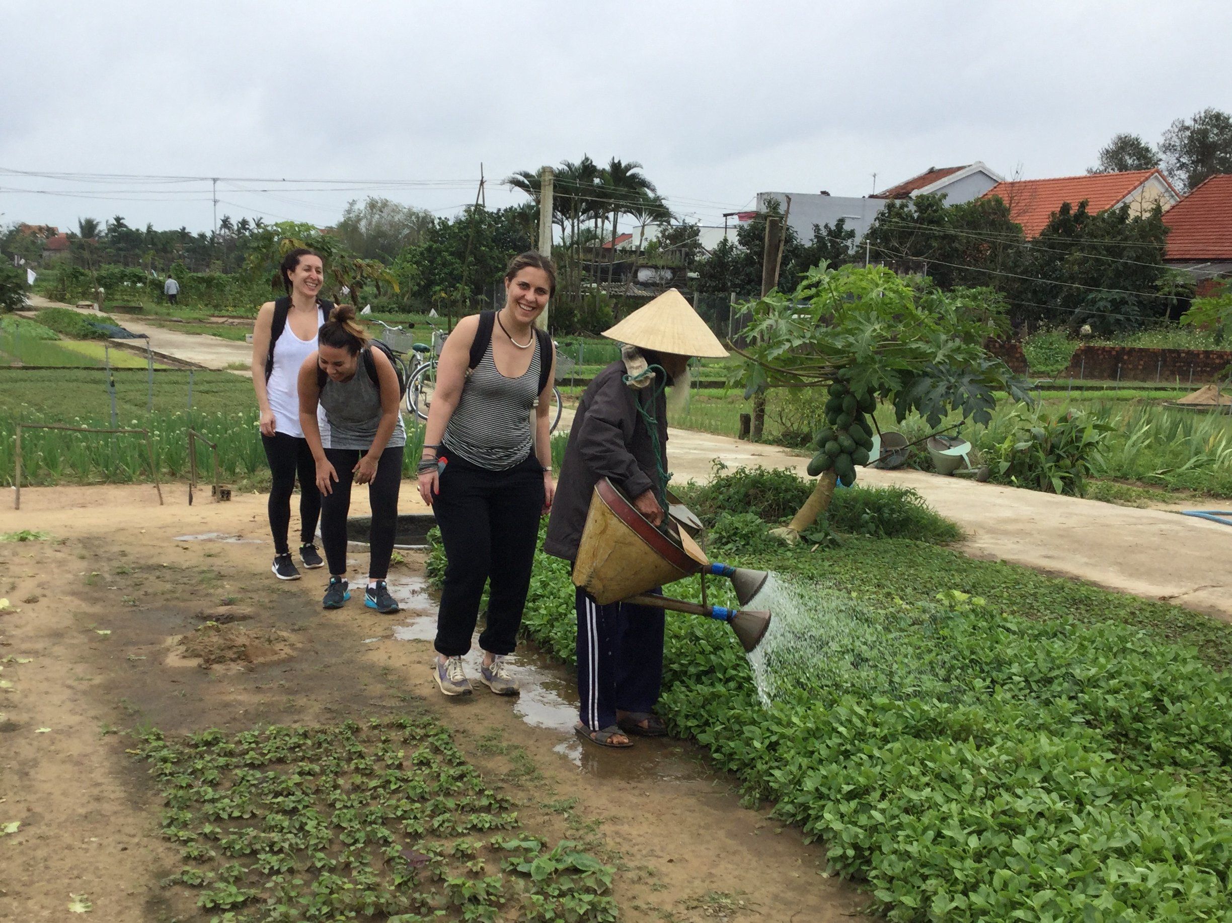 Cooking Class with Garden Trip and Herbal Massage in Tra Que Village
