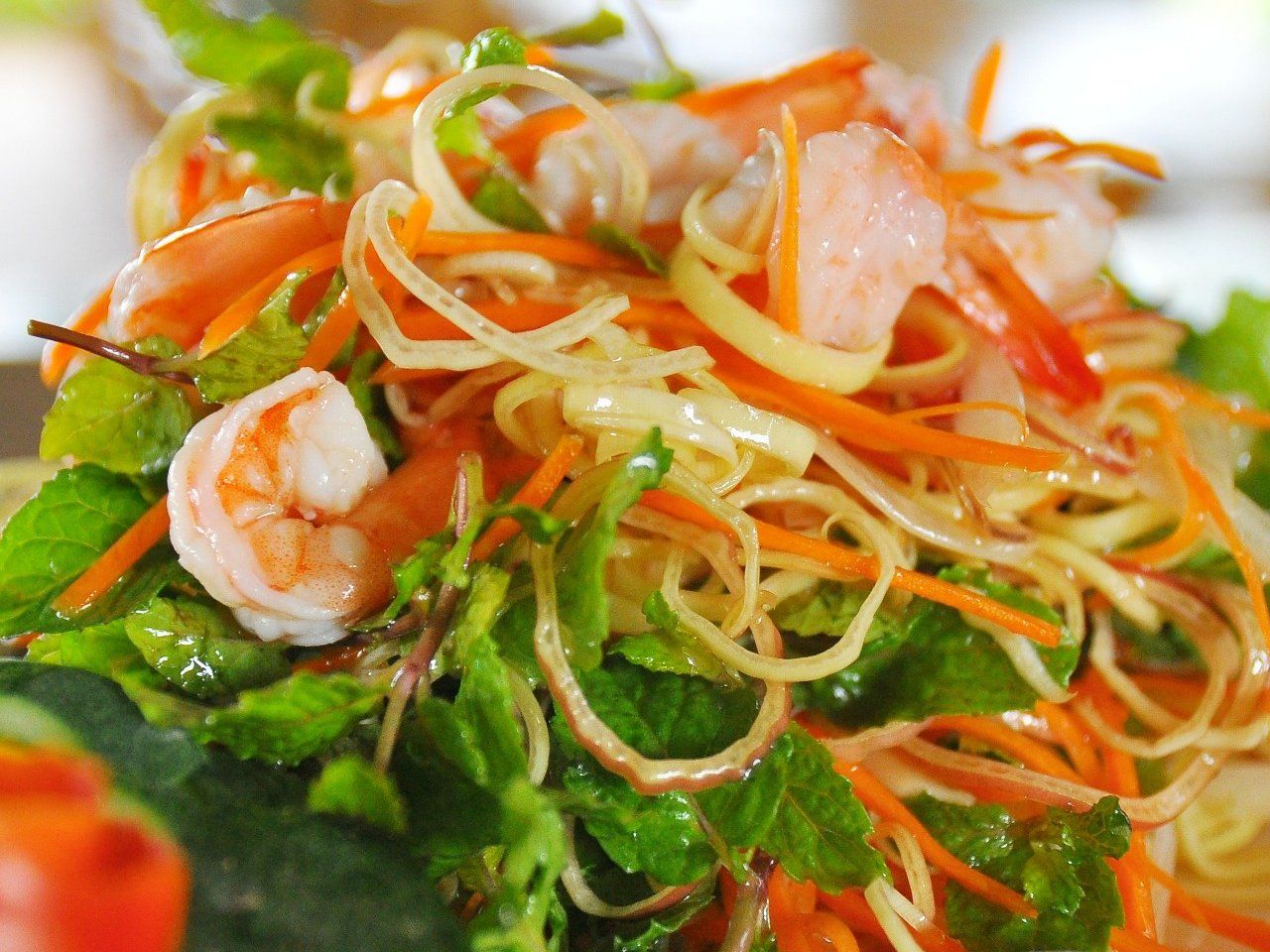 Hoi An Cooking Class with Market Visit and Bamboo Basket Boat Tour