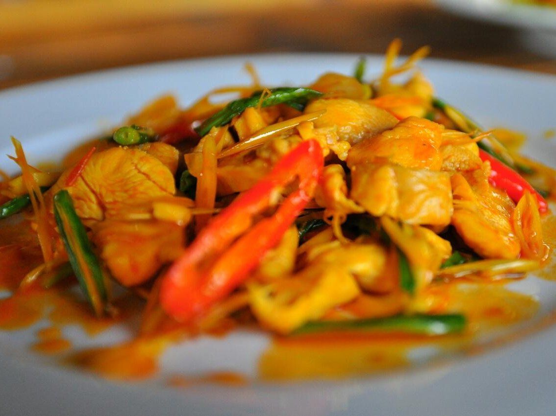 Hoi An Cooking Class with Market Visit and Bamboo Basket Boat Tour