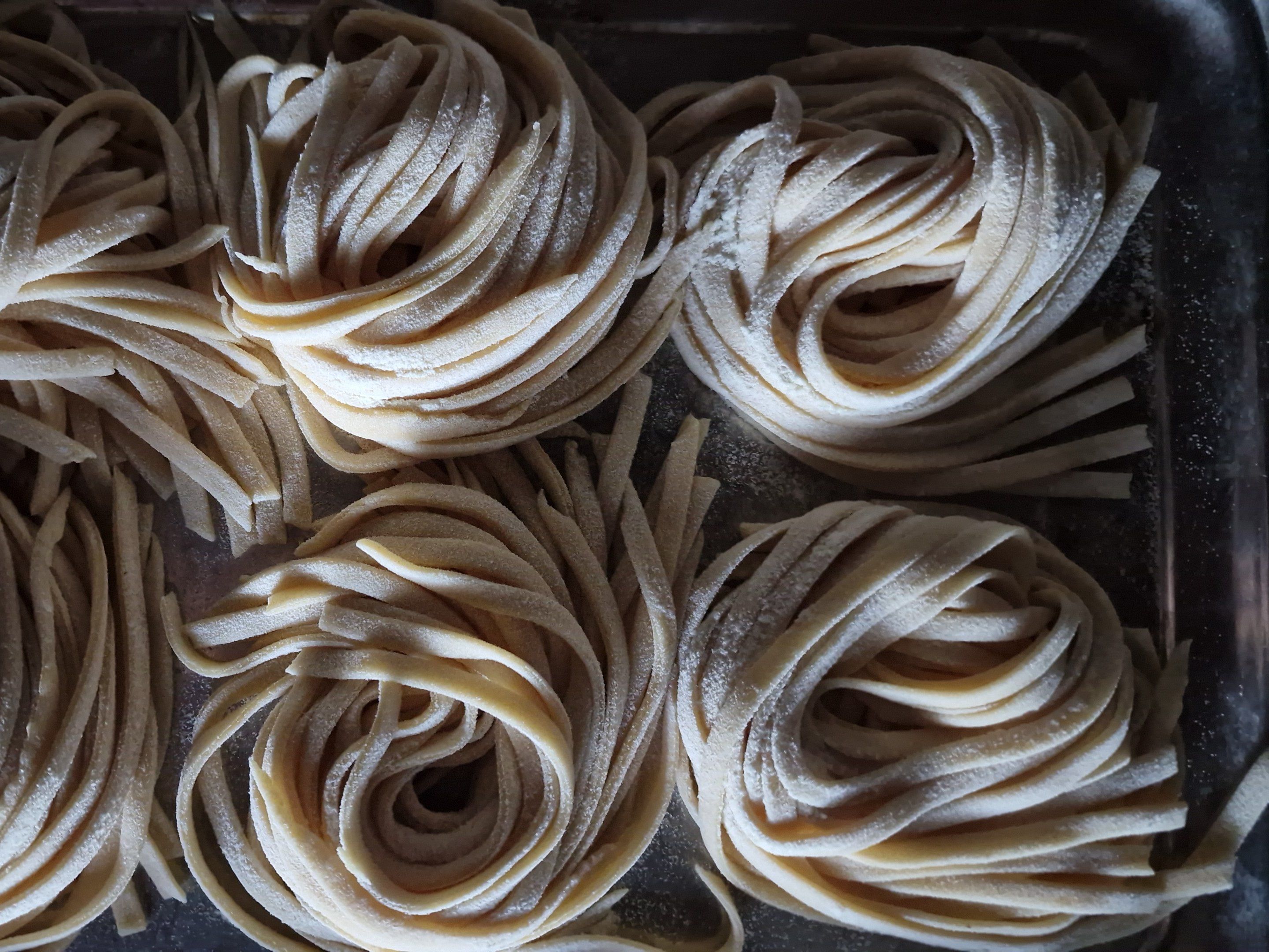 Traditioneller handgemachter Pasta-Kochkurs in einem toskanischen Bauernhaus