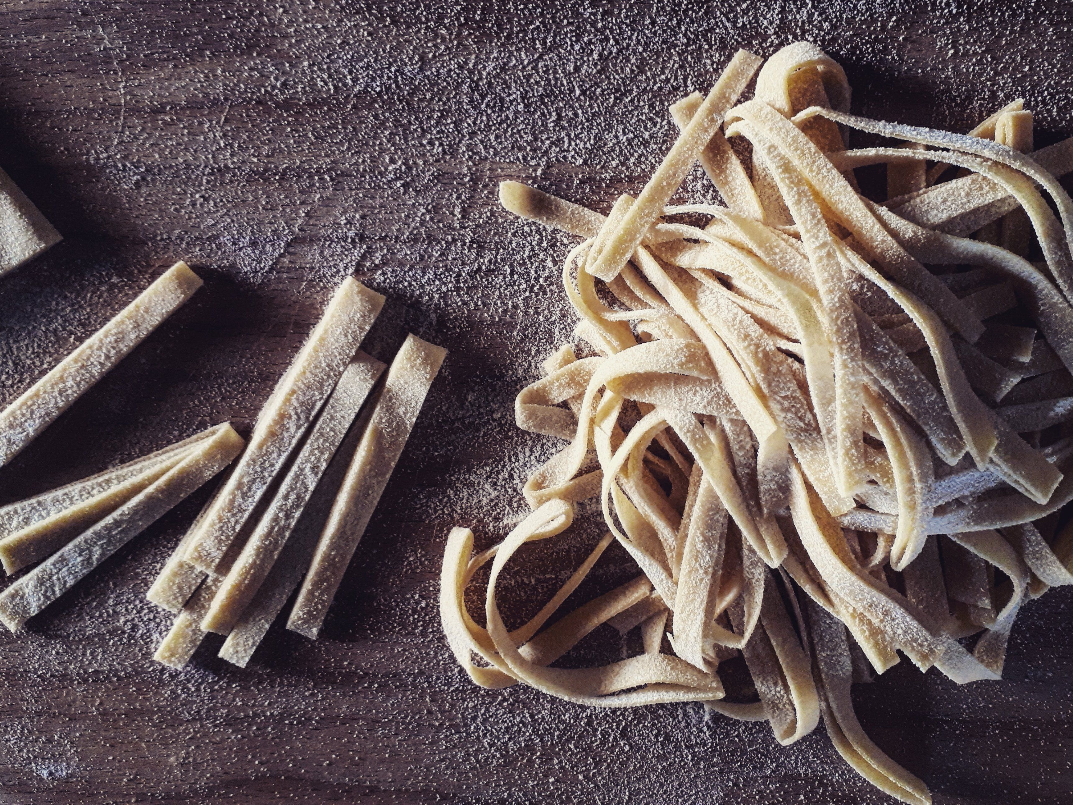Traditioneller handgemachter Pasta-Kochkurs in einem toskanischen Bauernhaus