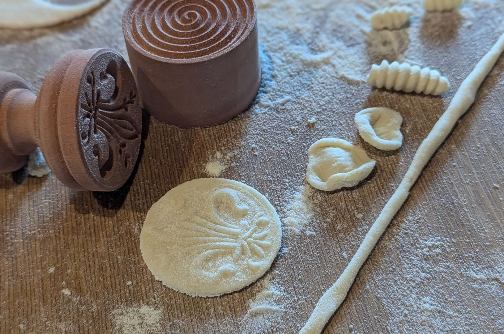 Traditioneller handgemachter Pasta-Kochkurs in einem toskanischen Bauernhaus