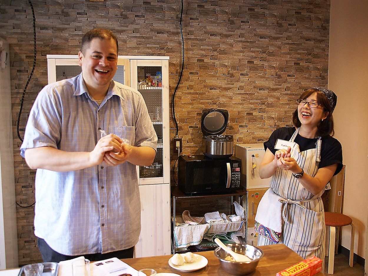 Authentic Sushi Making Class in Tokyo: Master Japanese Cuisine