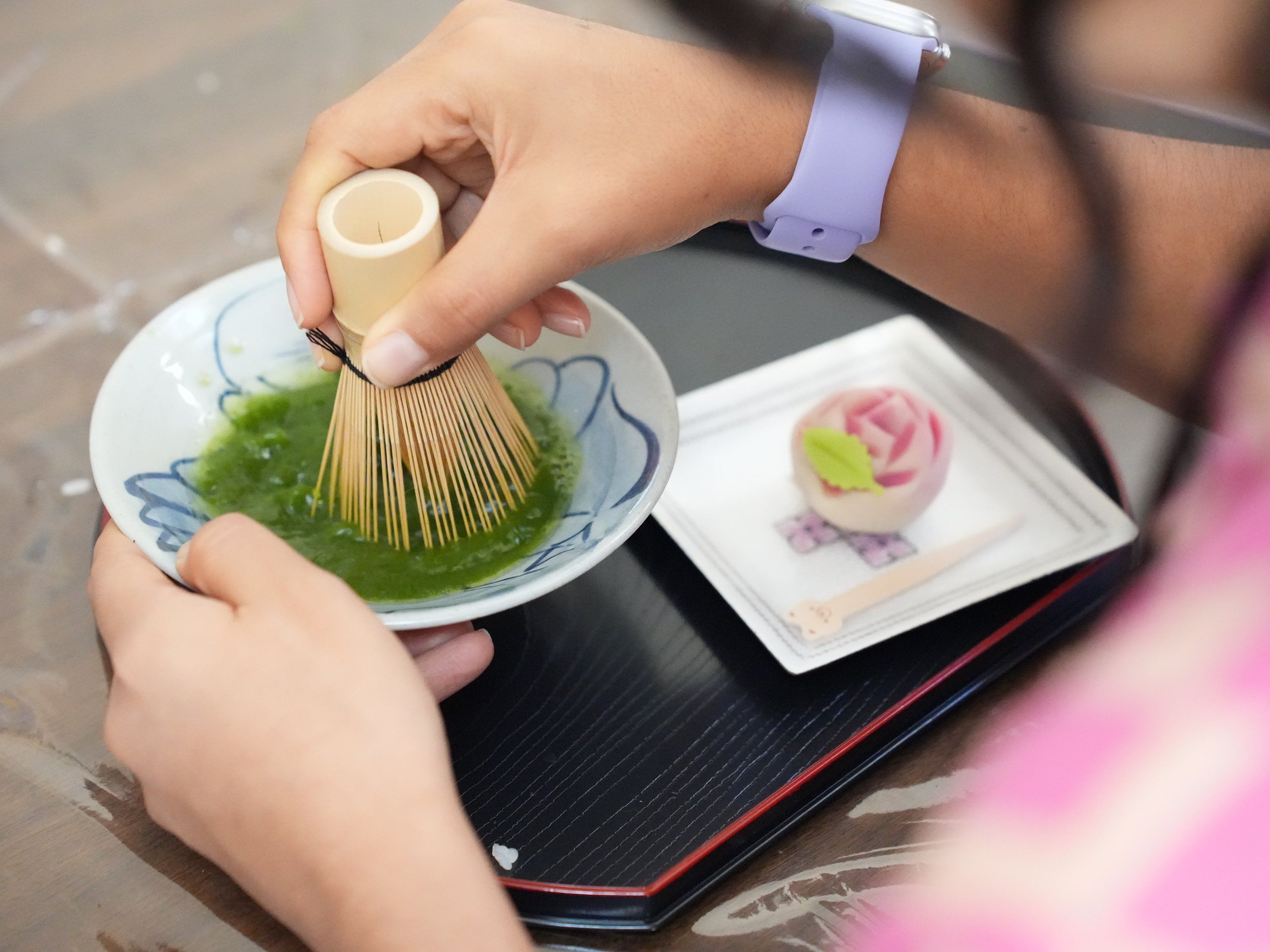 与专业厨师一起制作传统日式寿司卷和日式蛋卷 + 当地超市之旅