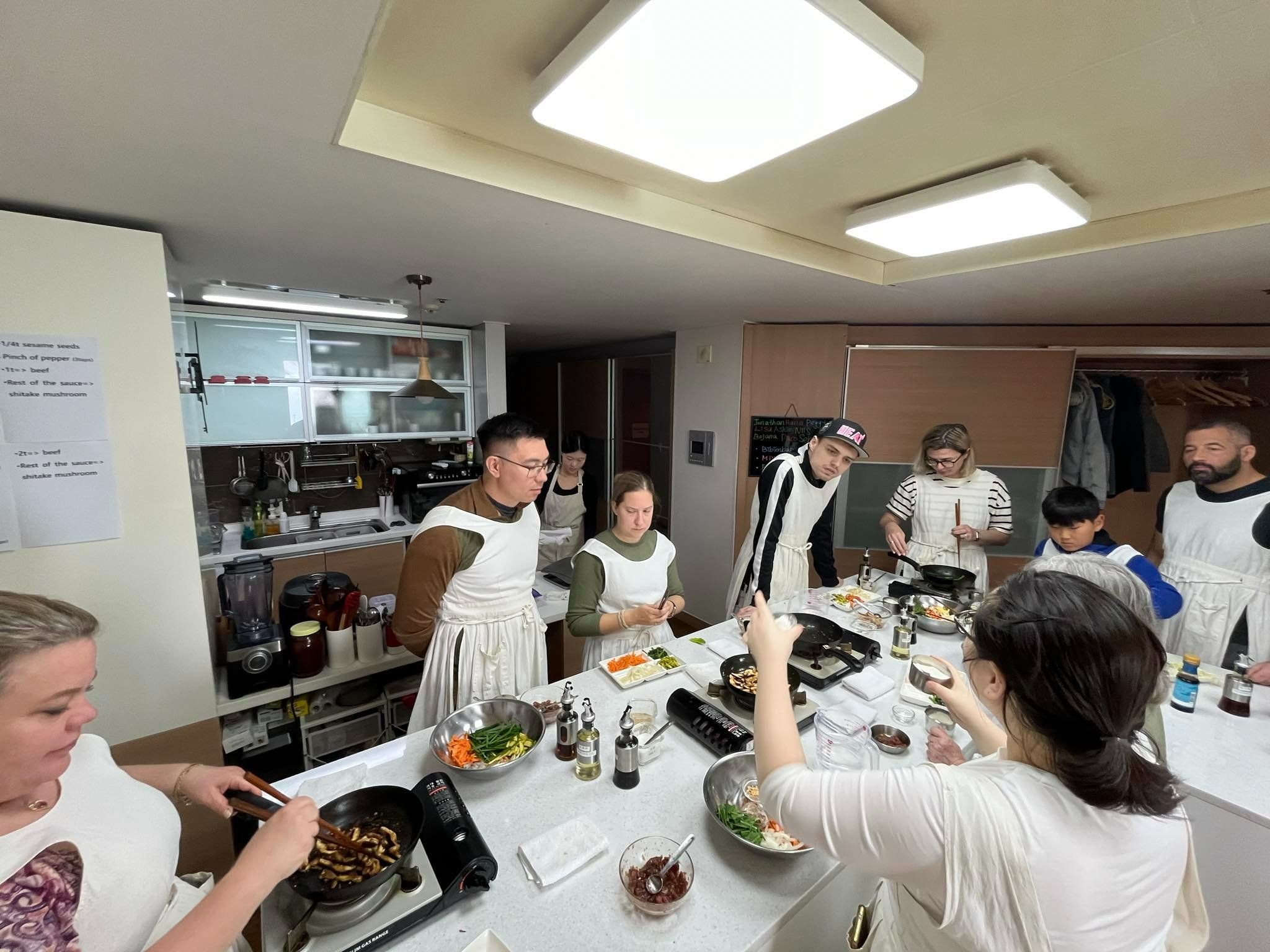 Traditional Korean Cooking Class and Dining Experience