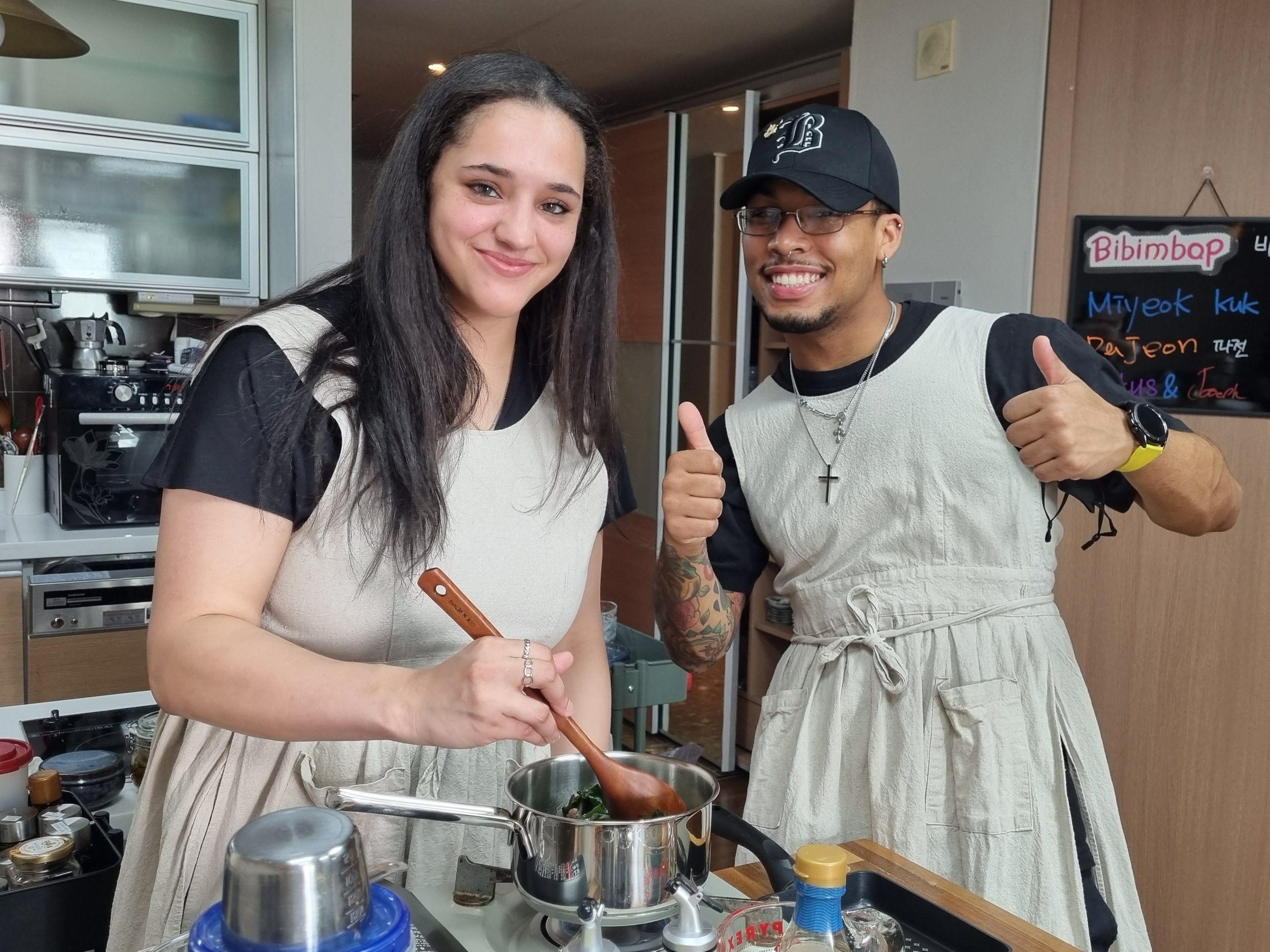 Traditional Korean Cooking Class and Dining Experience