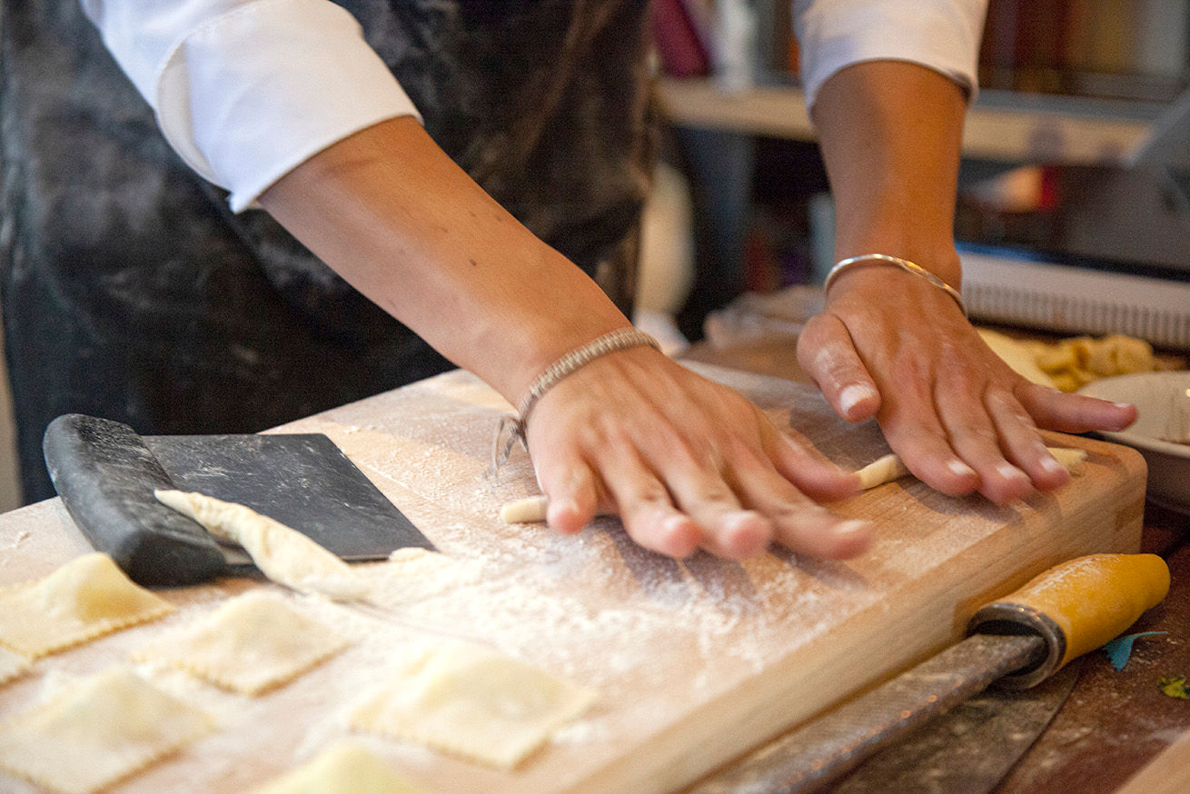 Traditional Roman Culinary Class with Wine Tasting & Pairing Experience