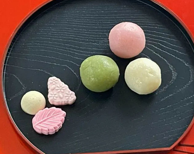 Traditional Tea Ceremony, Matcha, and Wagashi Making in a Kyoto Home