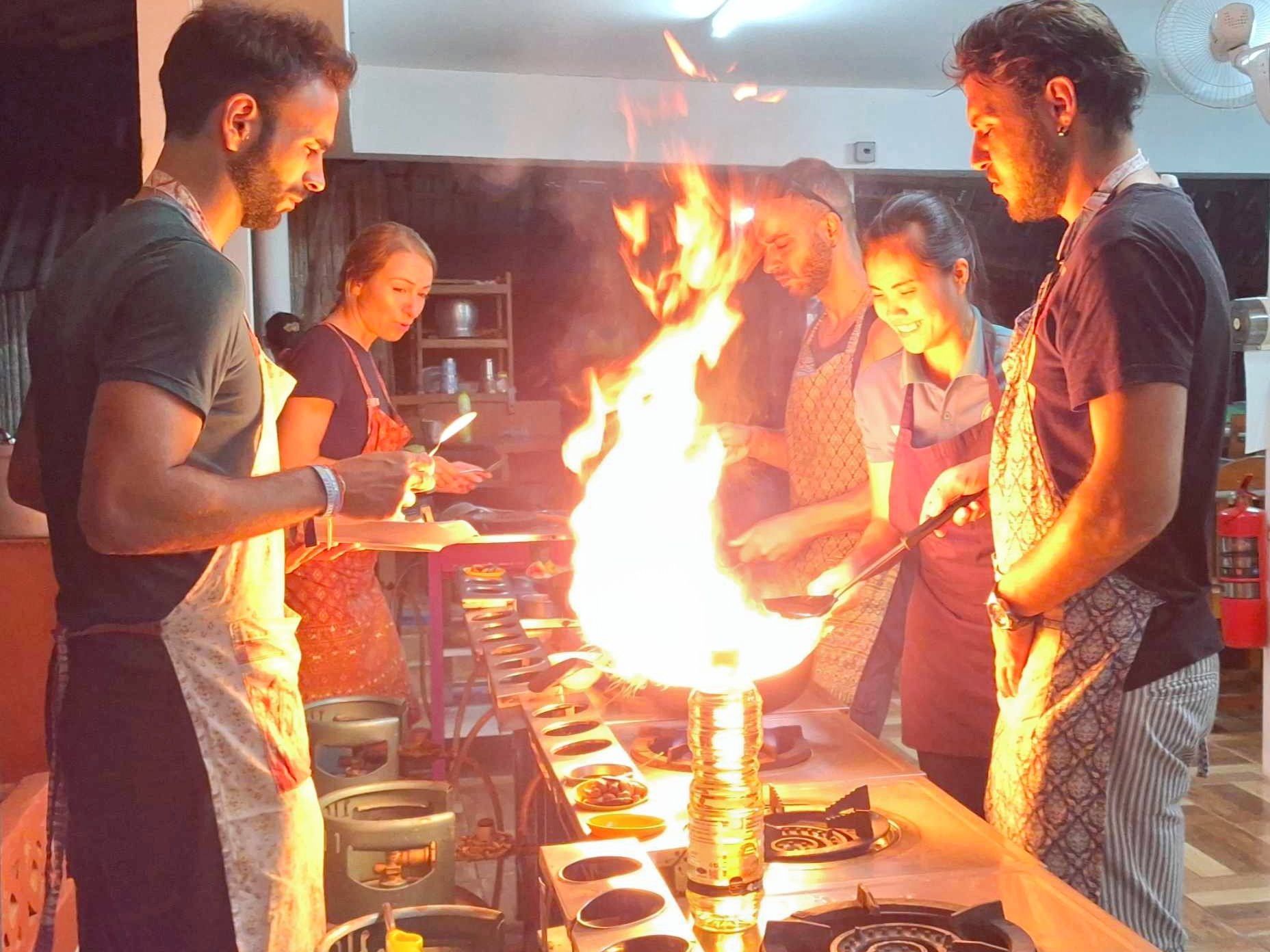 Koh Phangan: Learn Thai Culinary Traditions From Main Course to Dessert