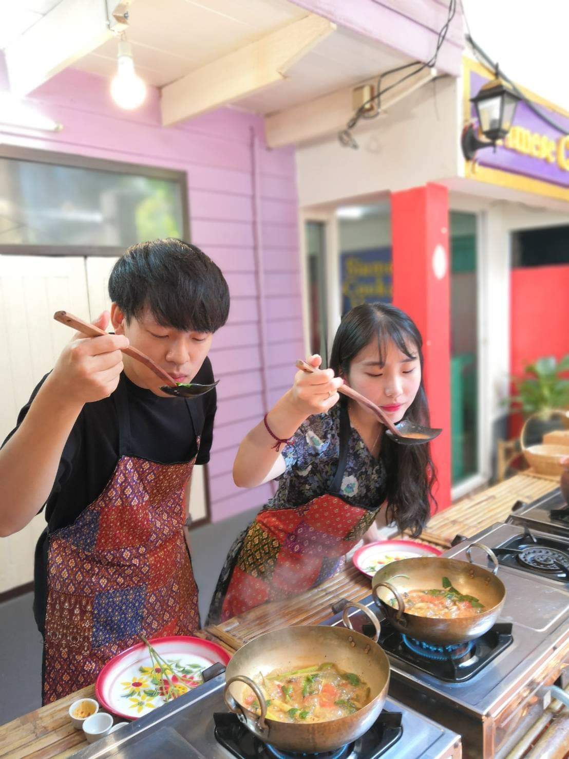 Authentic Thai Cooking in Traditional 100 Year Old House and Local Market Tour