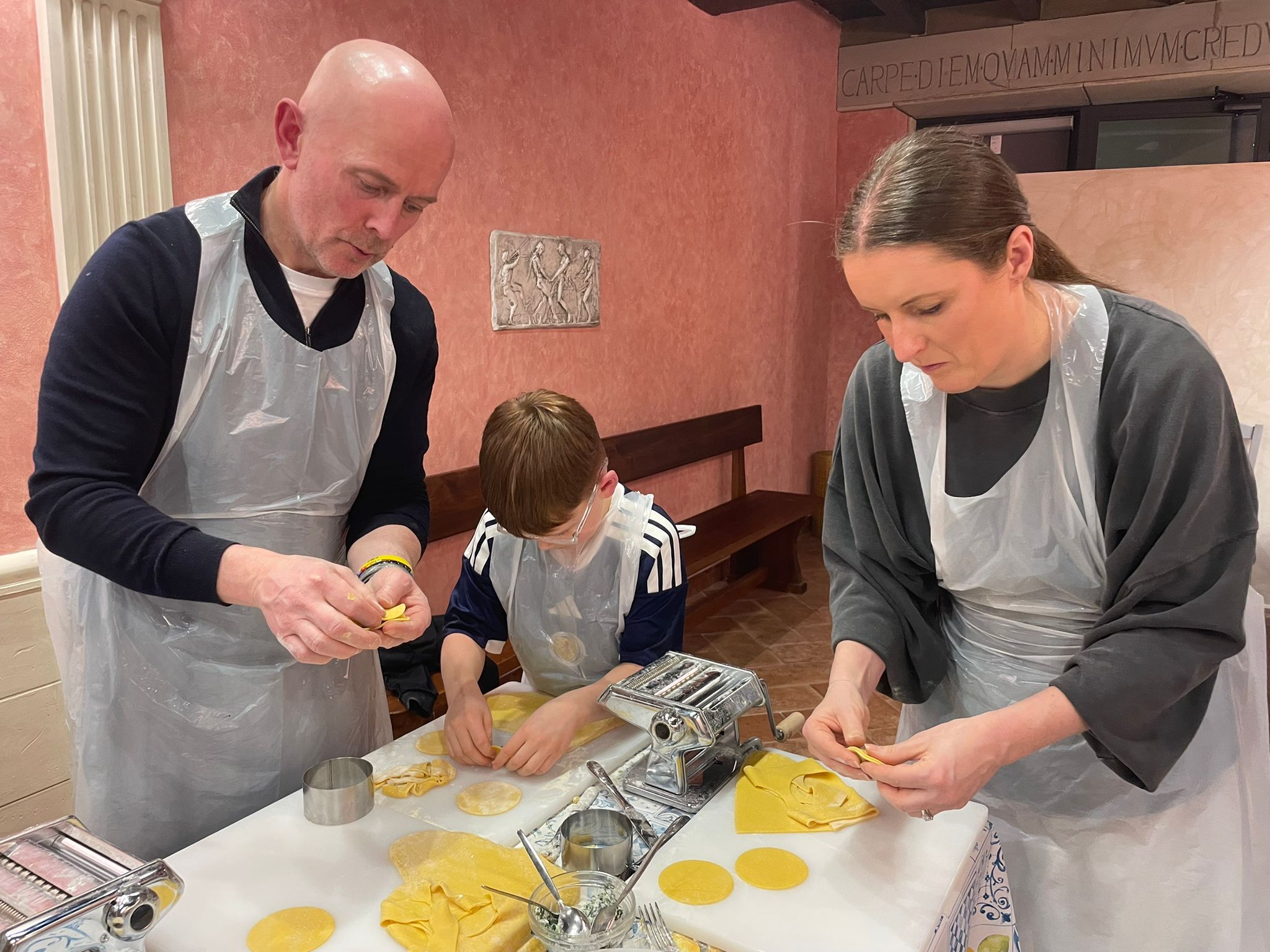 Trastevere Cooking Class: Fresh Pasta, Tiramisù & Italian Wine Experience