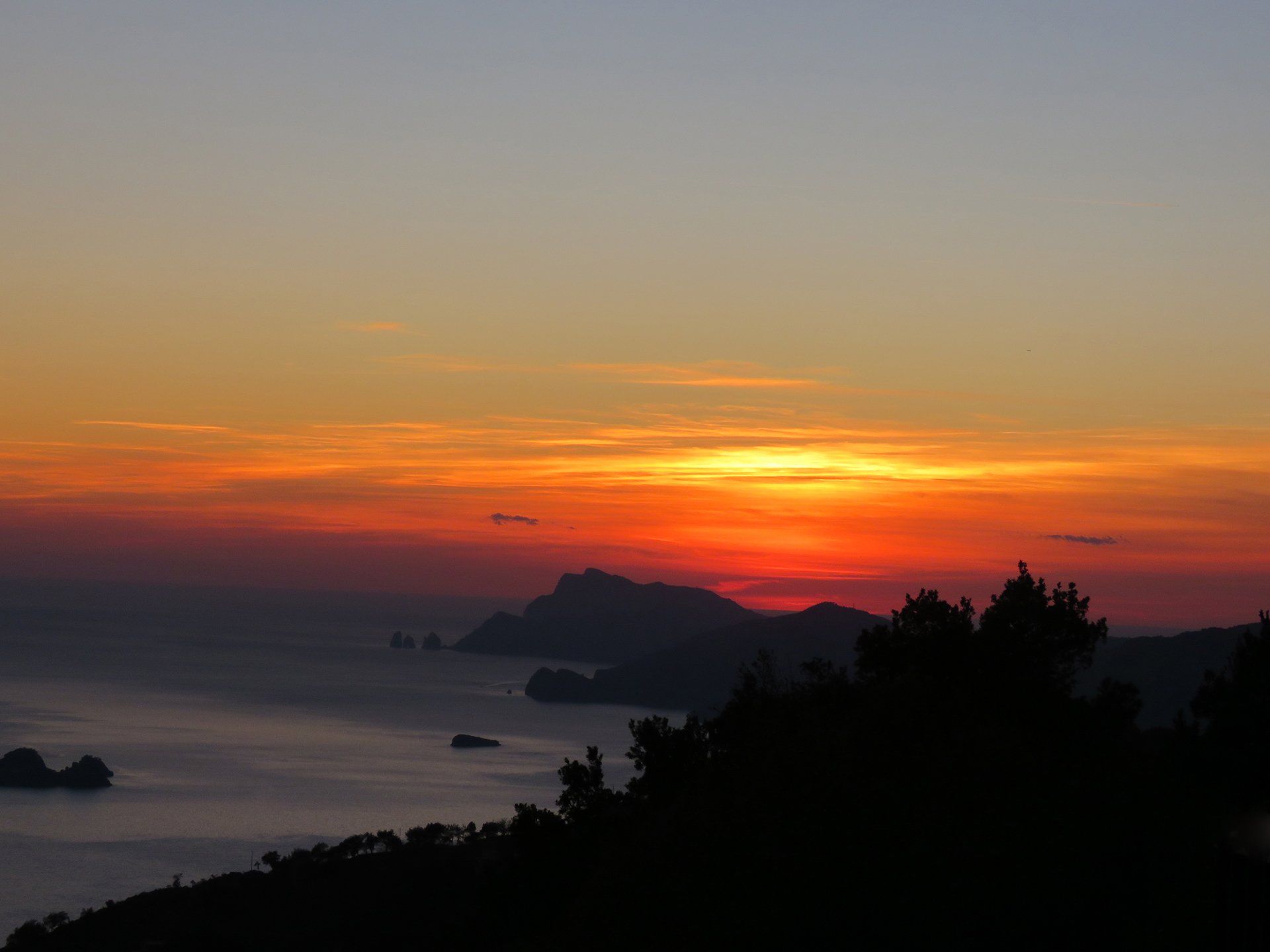 Trek 'n' Cook with Satva and Enrico near Amalfi