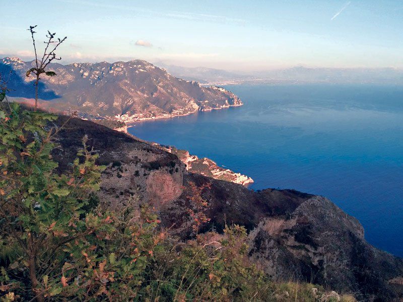 Trek 'n' Cook with Satva and Enrico near Amalfi