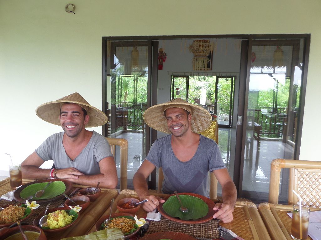 Cooking Class with Tanah Lot Temple Tour and Traditional Market Visit