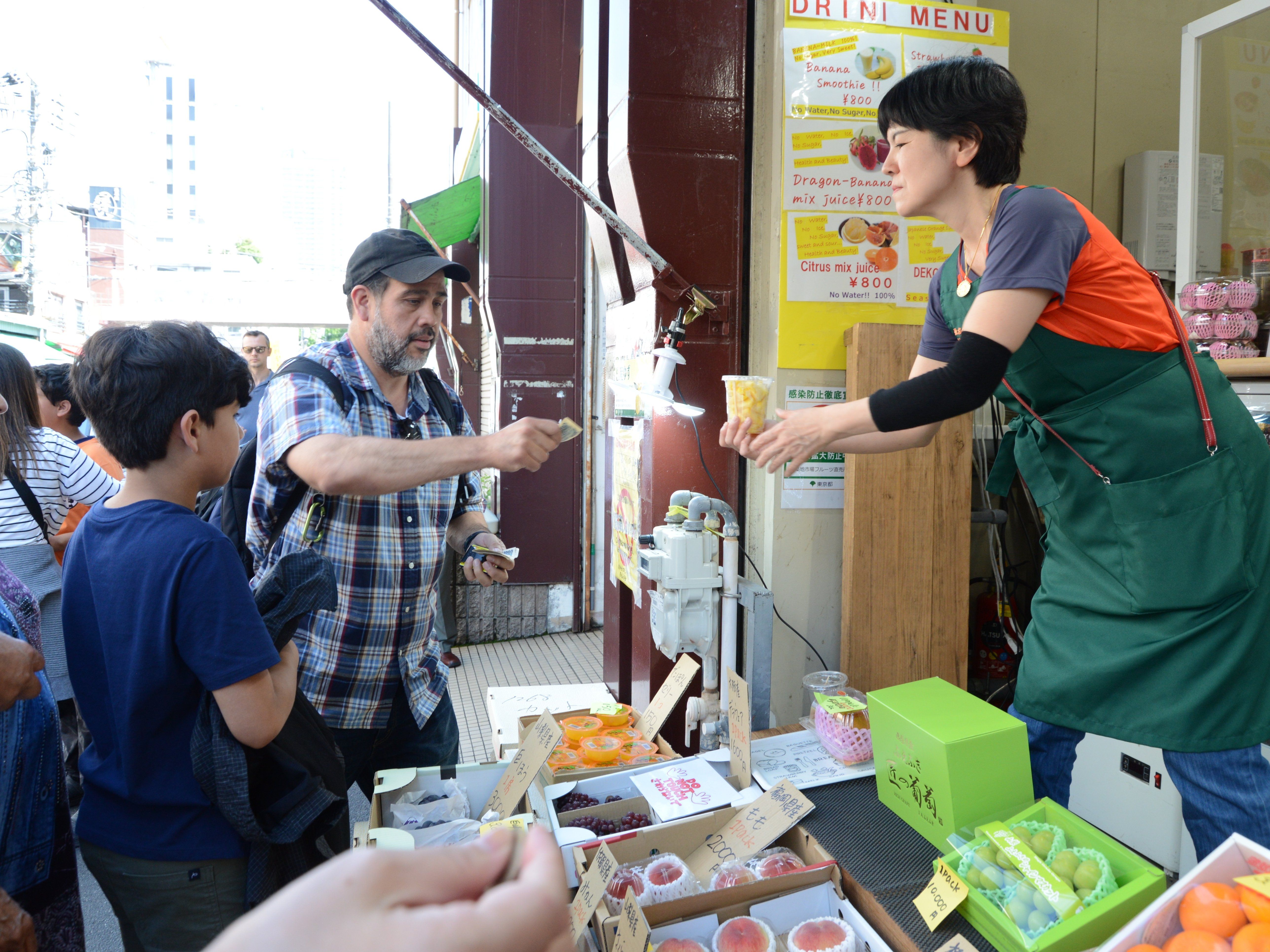 Tsukiji Fish Market Food Tour Best Local Experience In Tokyo