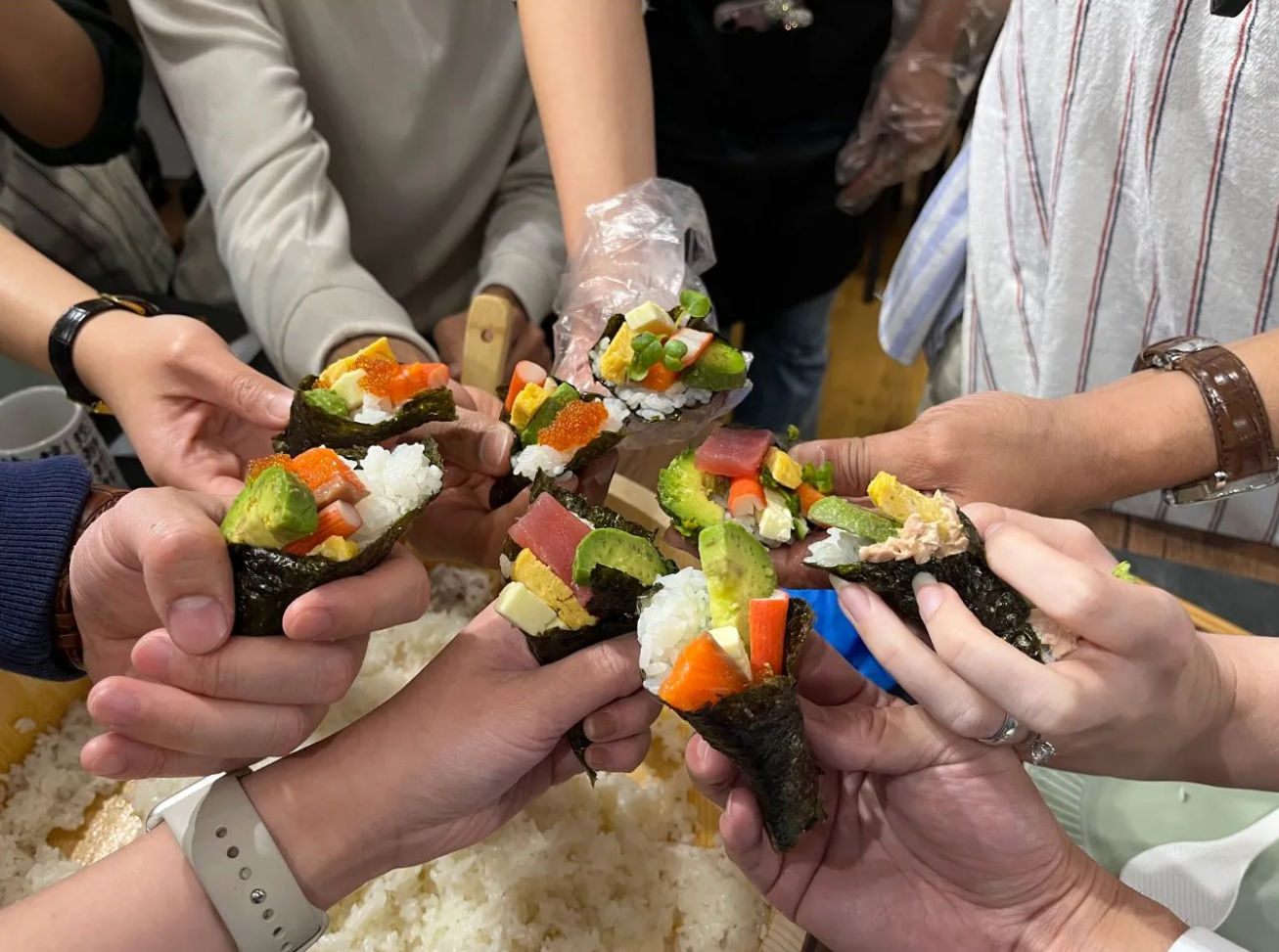 Tsukiji Temaki Sushi-Party mit frischen, regionalen Zutaten und japanischem Tee