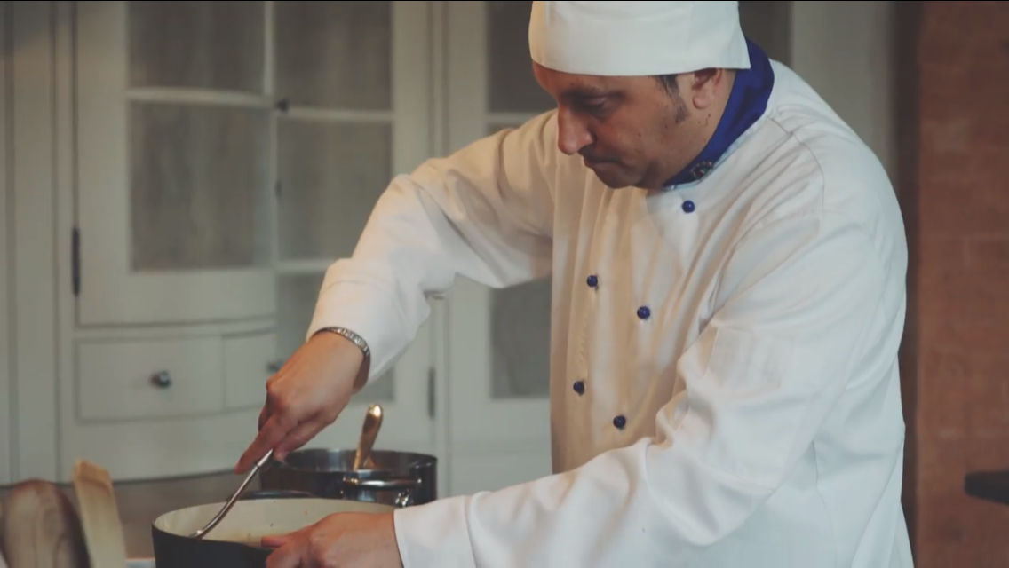 Rustic Tuscan Delights: Cooking with Chef Francesco in Siena Nature