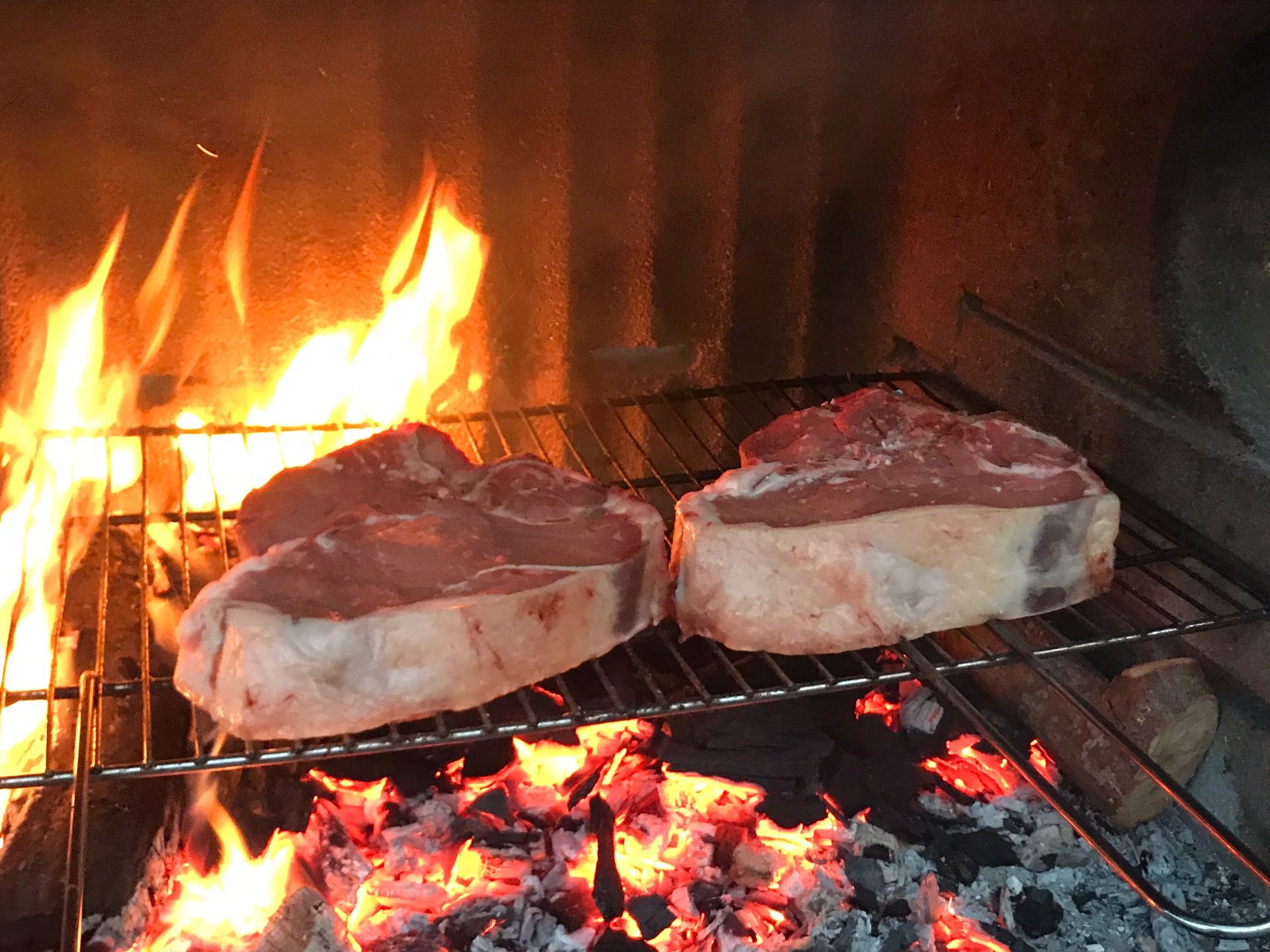Rustic Tuscan Delights: Cooking with Chef Francesco in Siena Nature