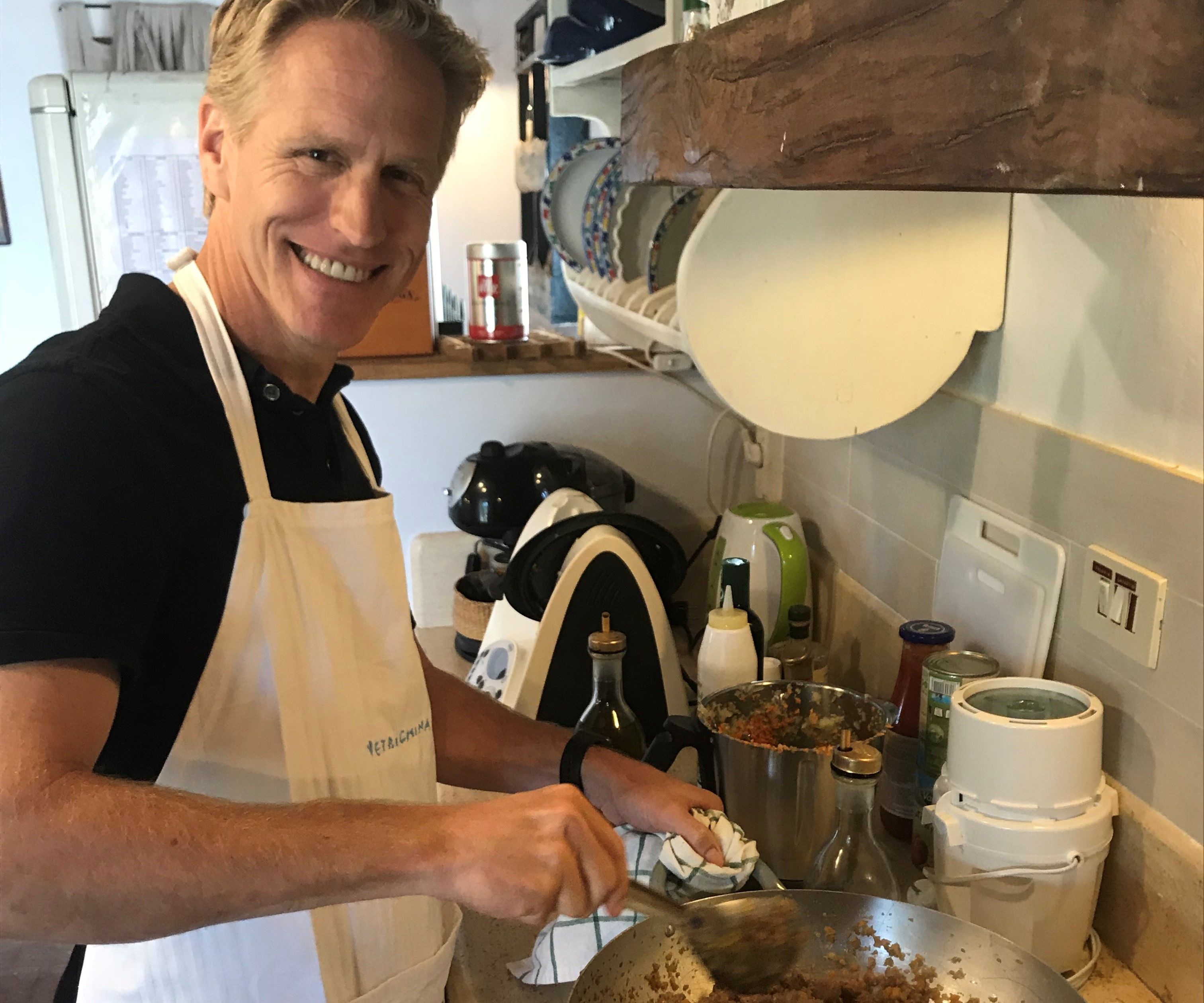 Rustic Tuscan Delights: Cooking with Chef Francesco in Siena Nature